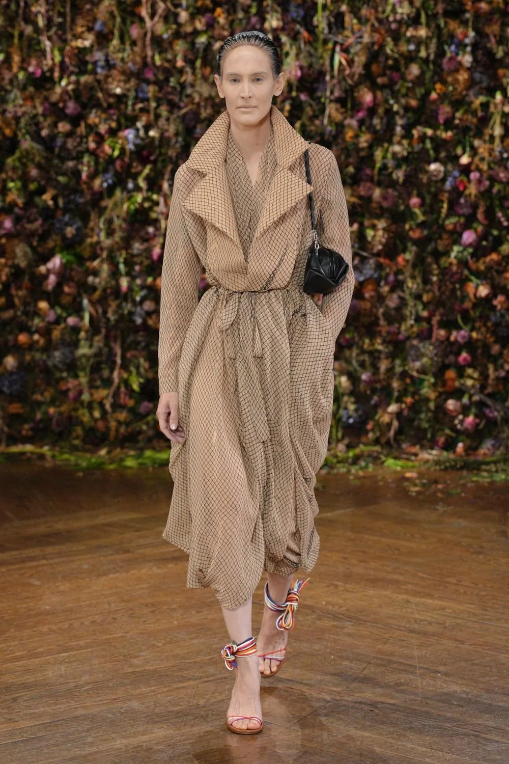 maison-margiela-spring-2027-ready-to-wear-look-44.jpg