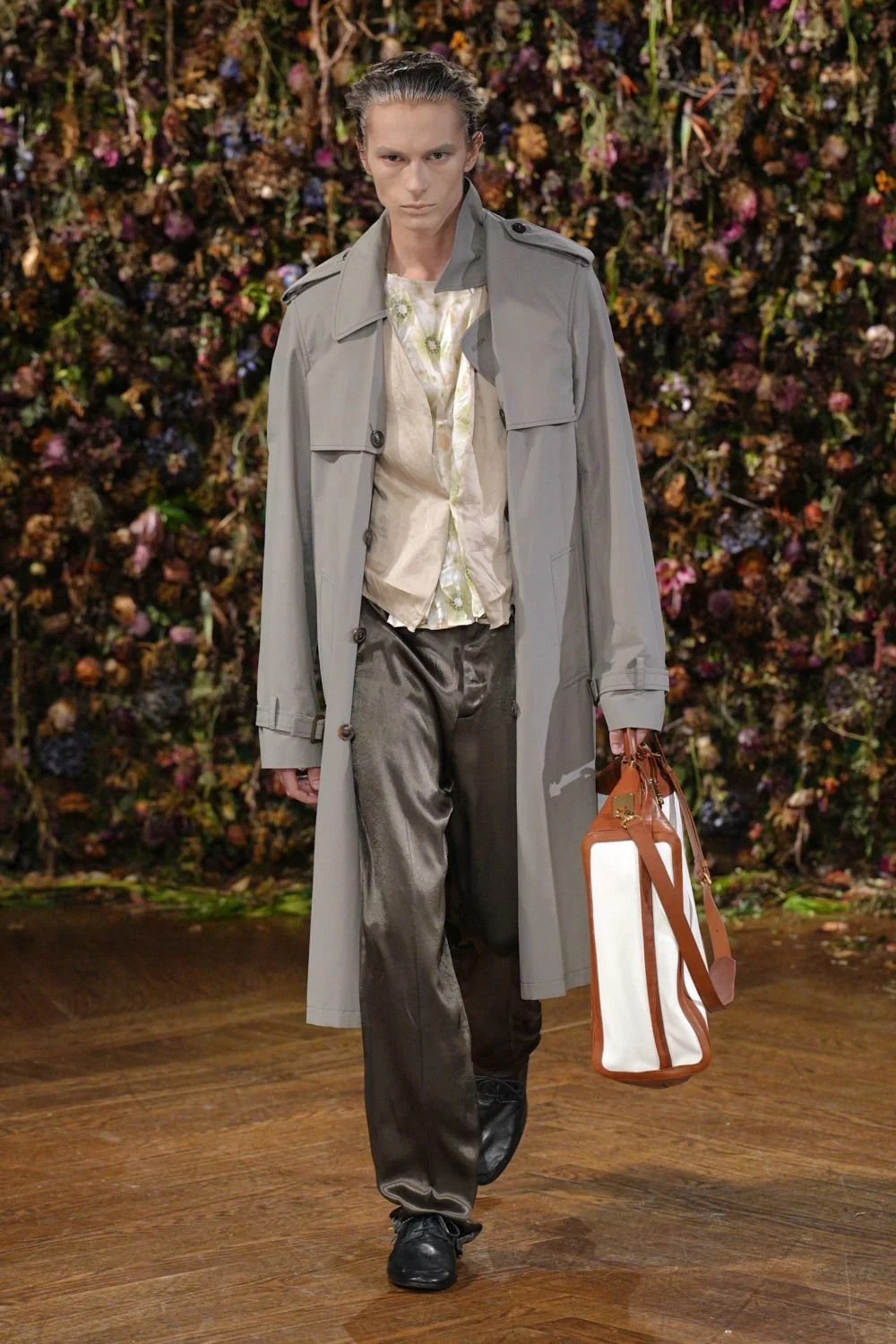 maison-margiela-spring-2027-ready-to-wear-look-49.jpg