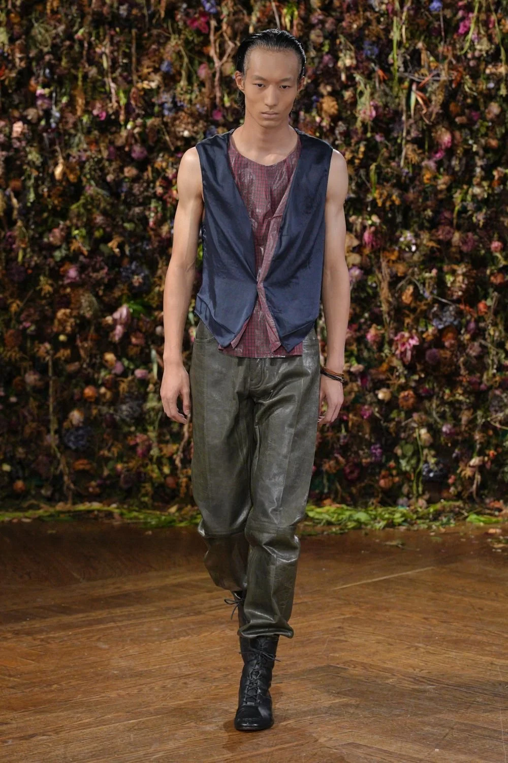 maison-margiela-spring-2027-ready-to-wear-look-51.jpg