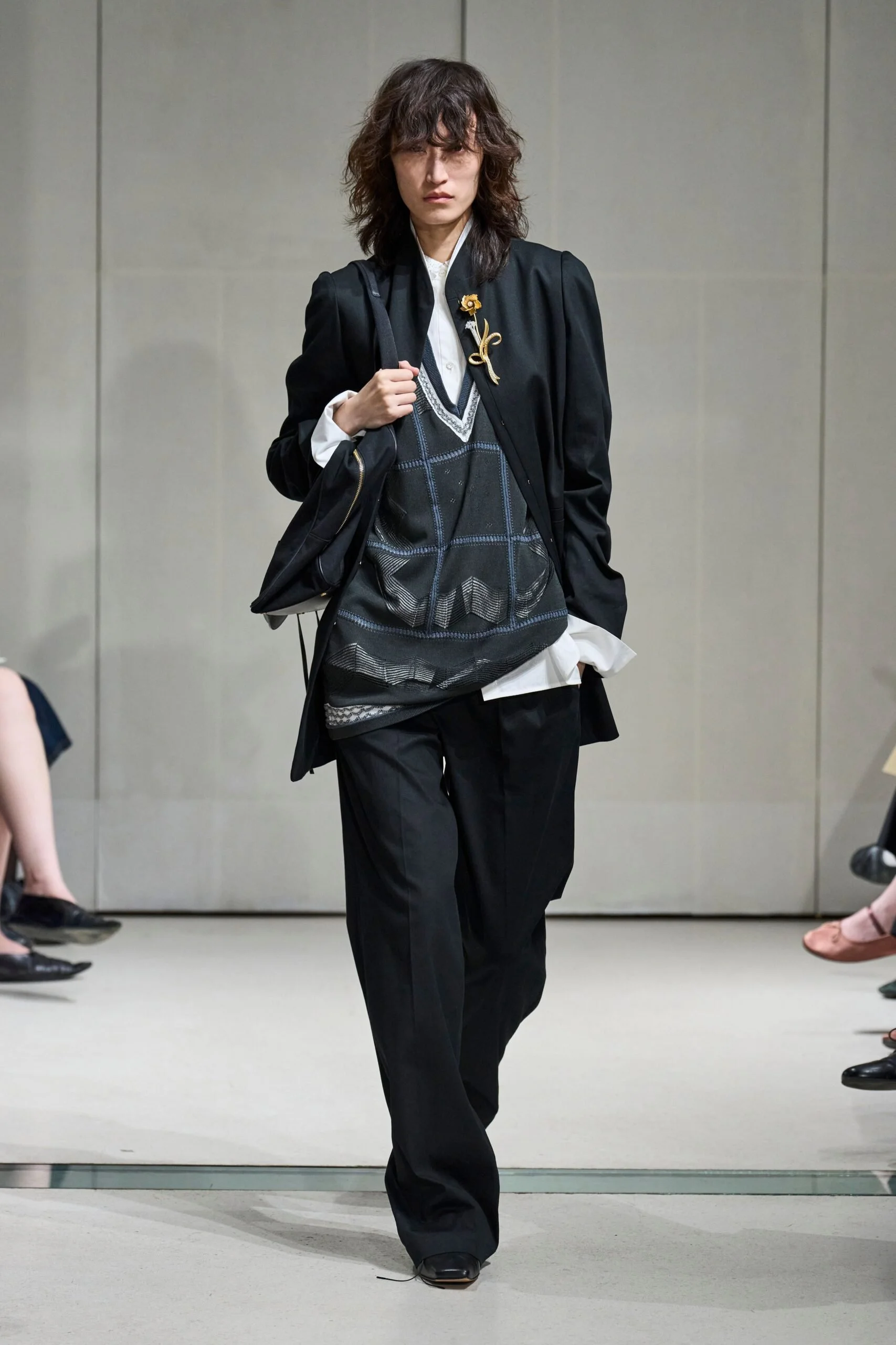 mame-kurogouchi-spring-2027-ready-to-wear-look-05-scaled.jpg