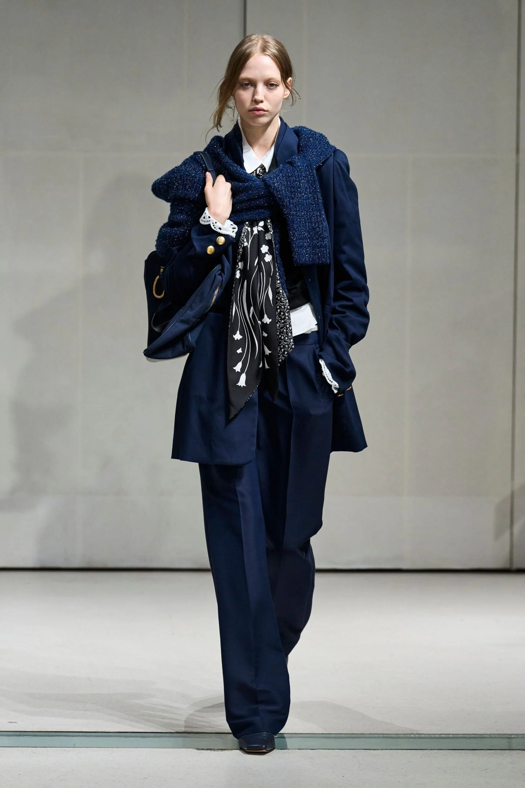 mame-kurogouchi-spring-2027-ready-to-wear-look-08-scaled.jpg