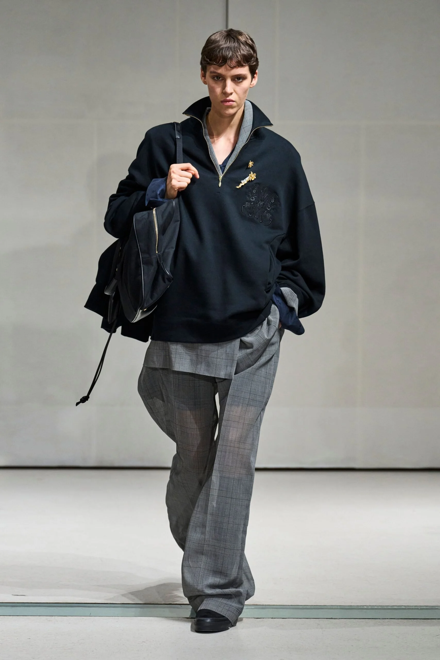 mame-kurogouchi-spring-2027-ready-to-wear-look-17-scaled.jpg