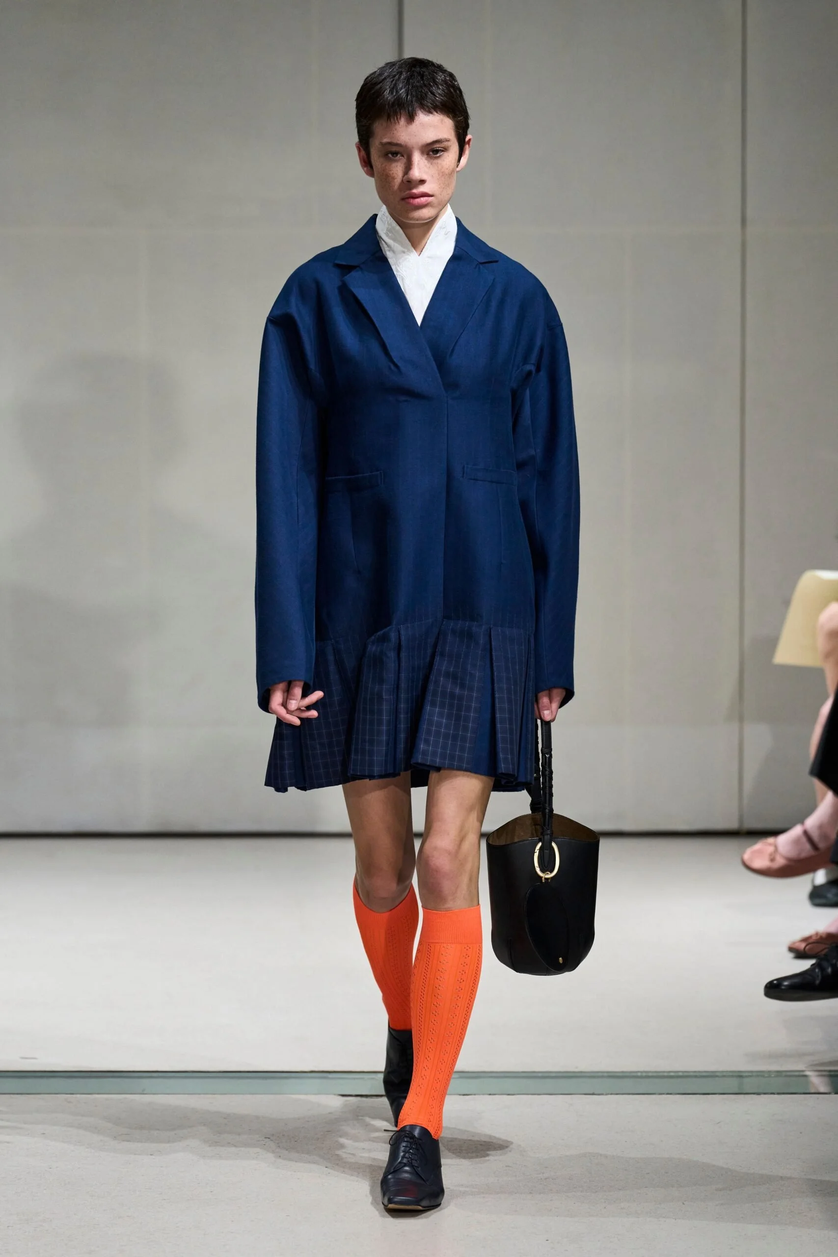 mame-kurogouchi-spring-2027-ready-to-wear-look-26-scaled.jpg