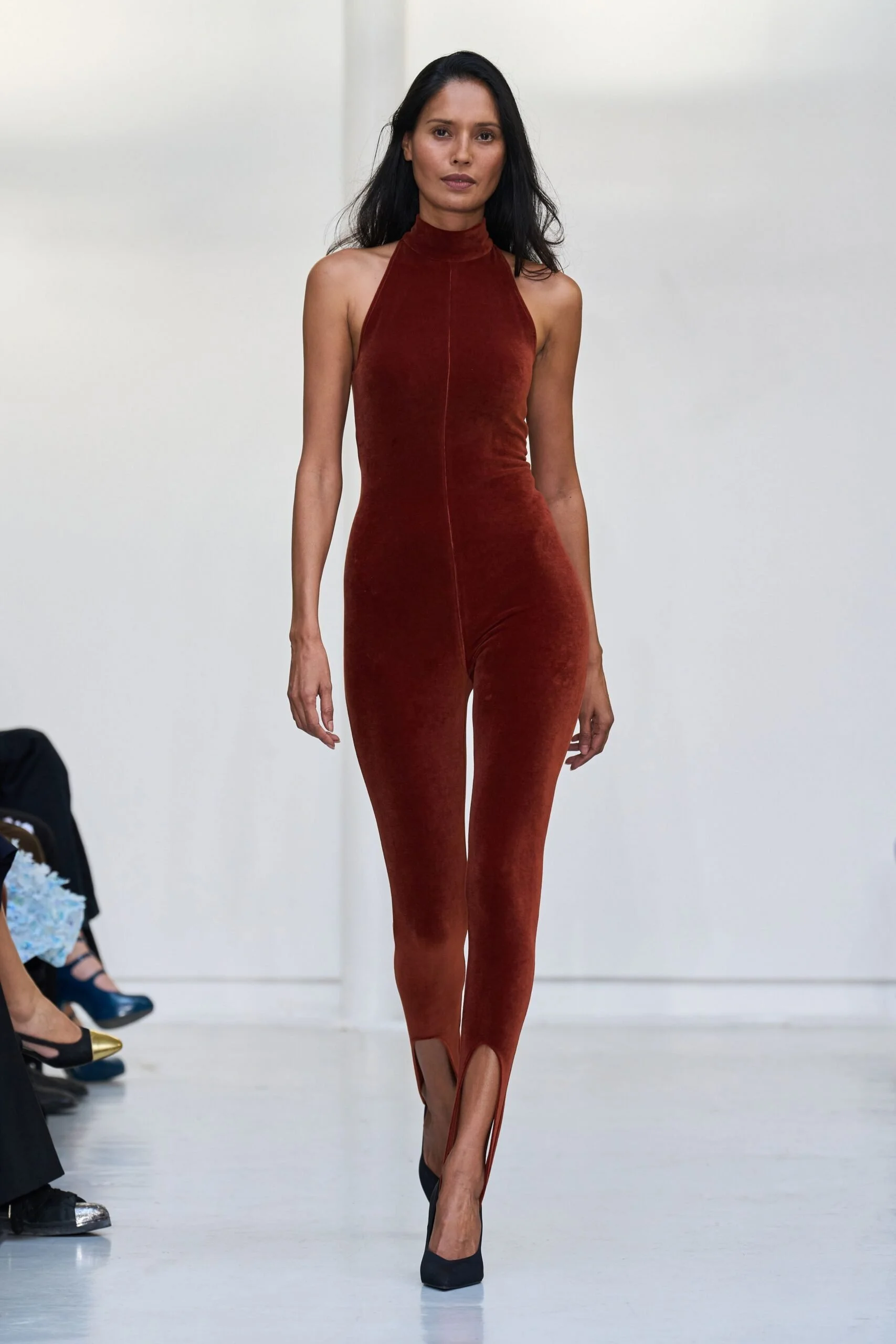 burc-akyol-spring-2027-ready-to-wear-look-02-scaled.jpg