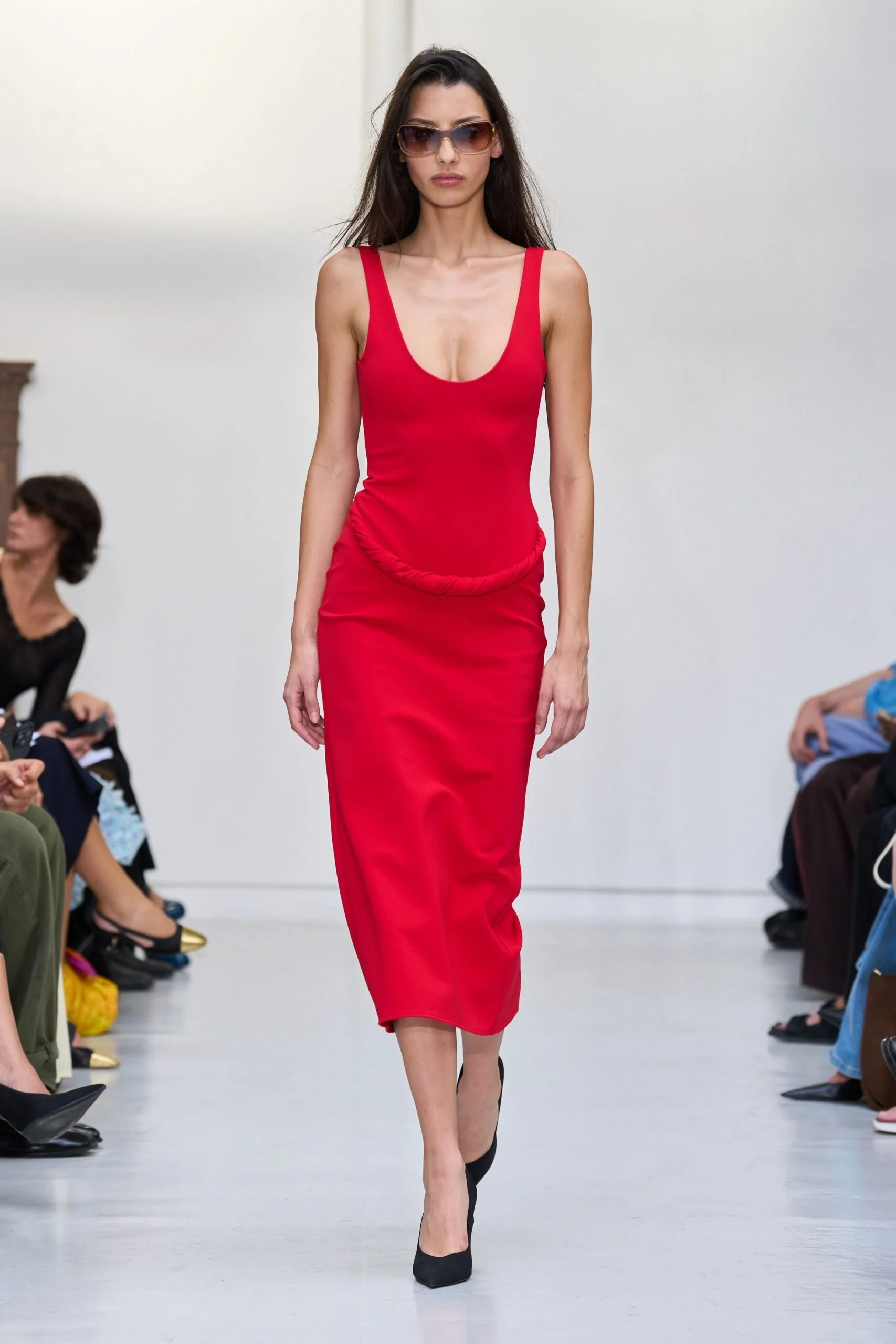 burc-akyol-spring-2027-ready-to-wear-look-20-scaled.jpg