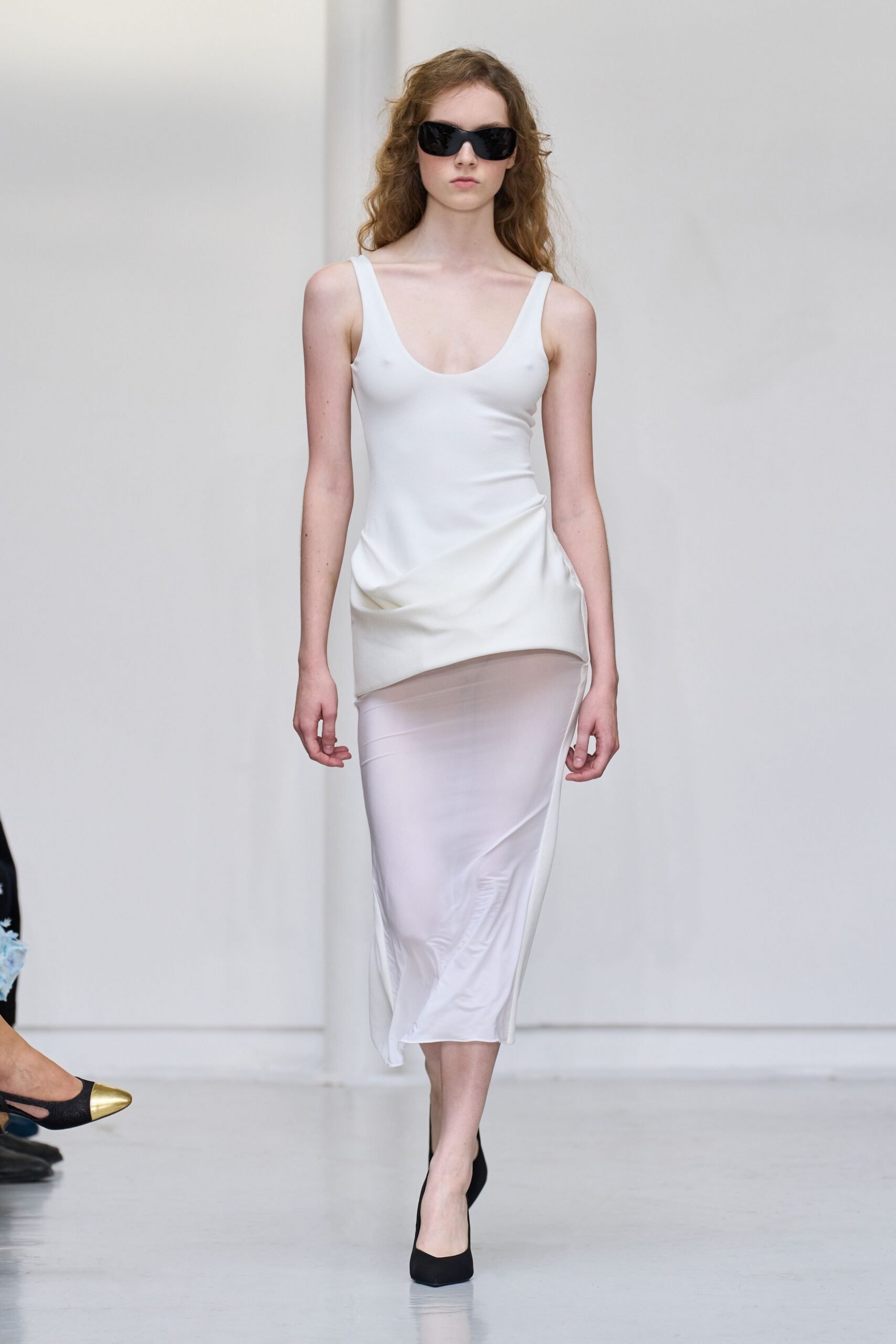 burc-akyol-spring-2027-ready-to-wear-look-26-scaled.jpg