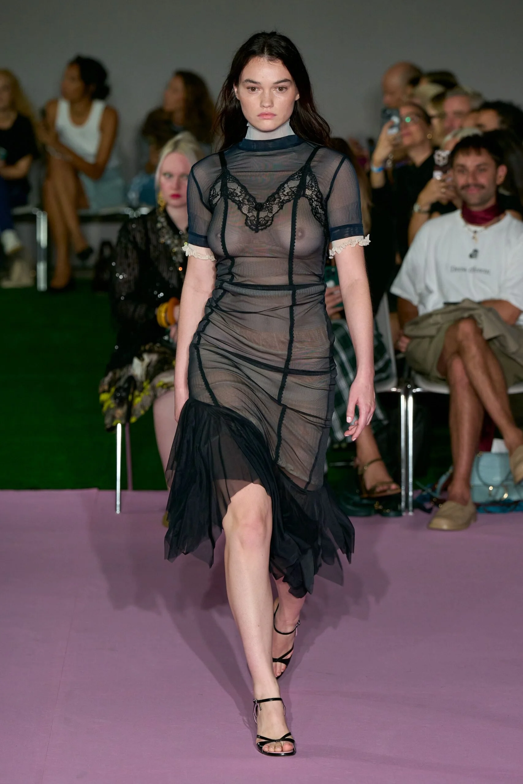ester-manas-spring-2027-ready-to-wear-look-01-scaled.jpg