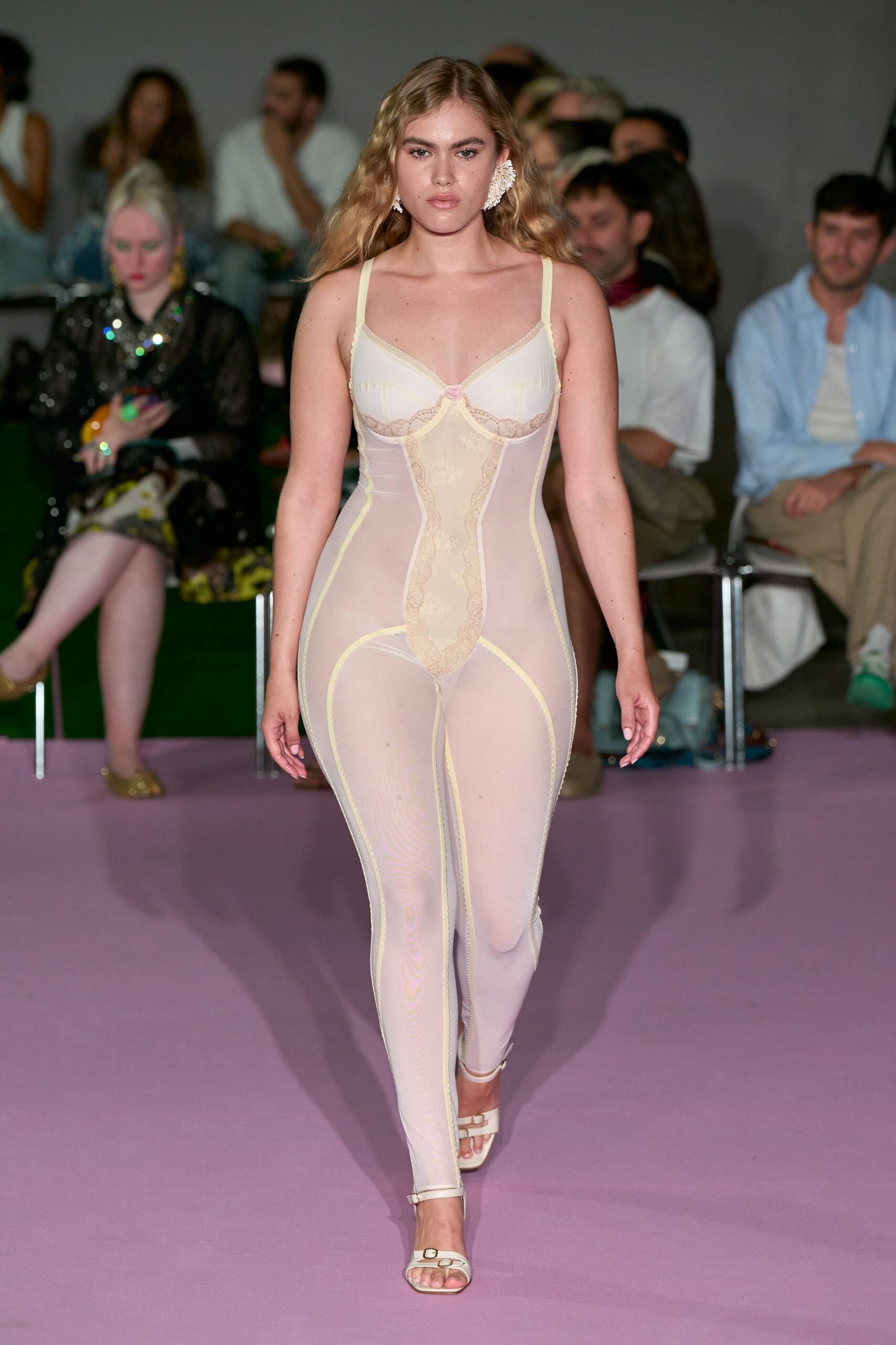 ester-manas-spring-2027-ready-to-wear-look-03-scaled.jpg