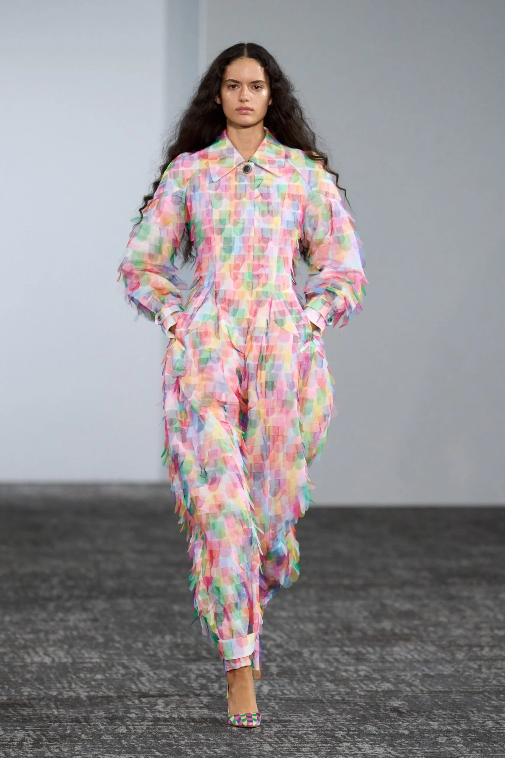 anrealage-spring-2027-ready-to-wear-look-23-scaled.jpg