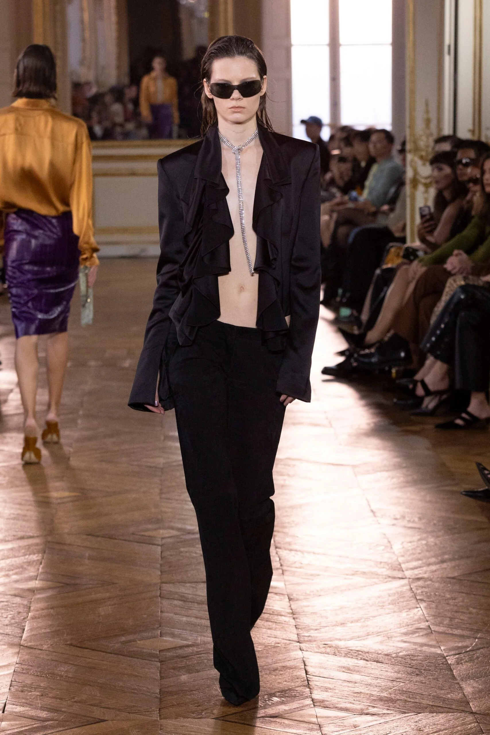 balmain-spring-2027-ready-to-wear-look-35-scaled.jpg