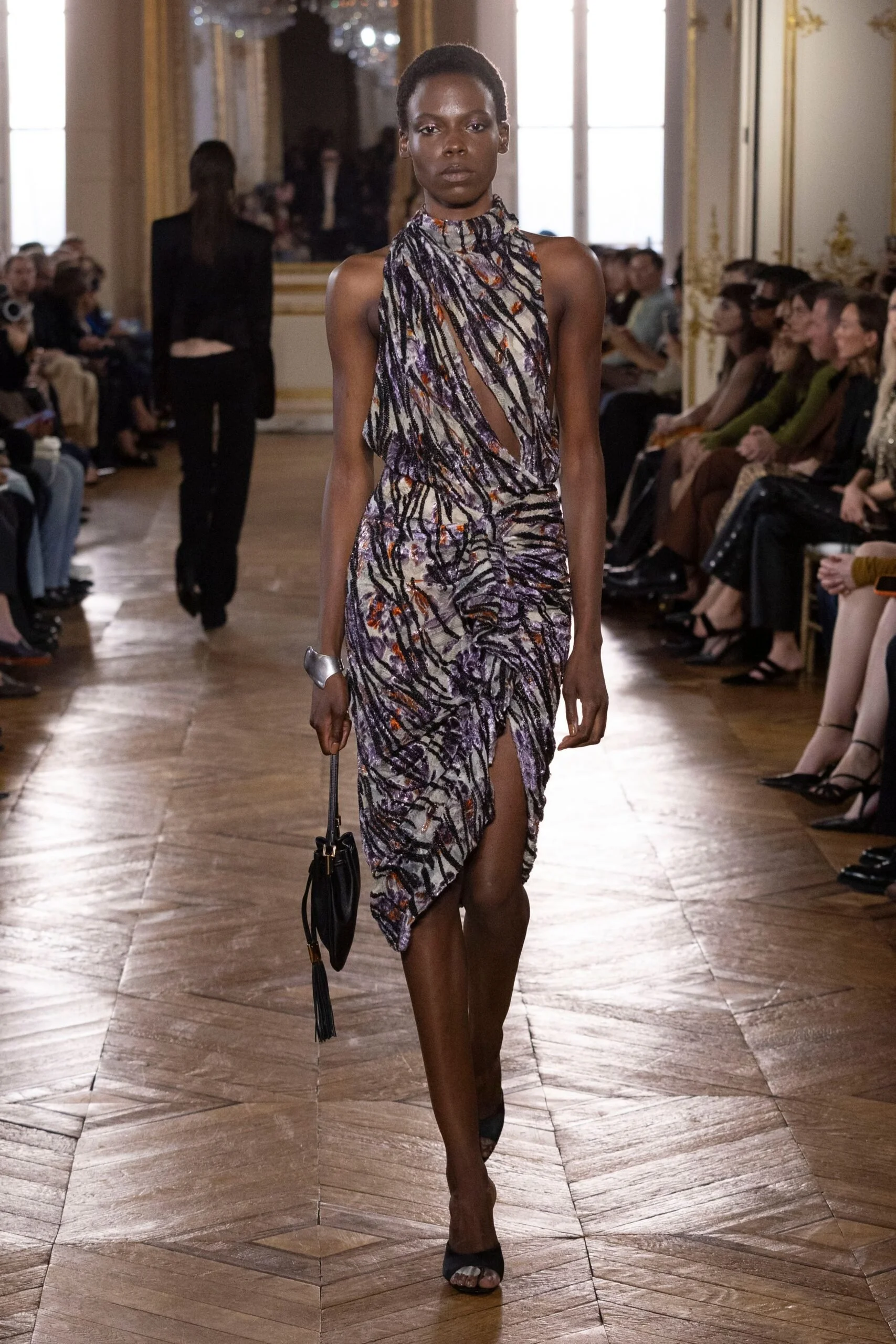 balmain-spring-2027-ready-to-wear-look-36-scaled.jpg