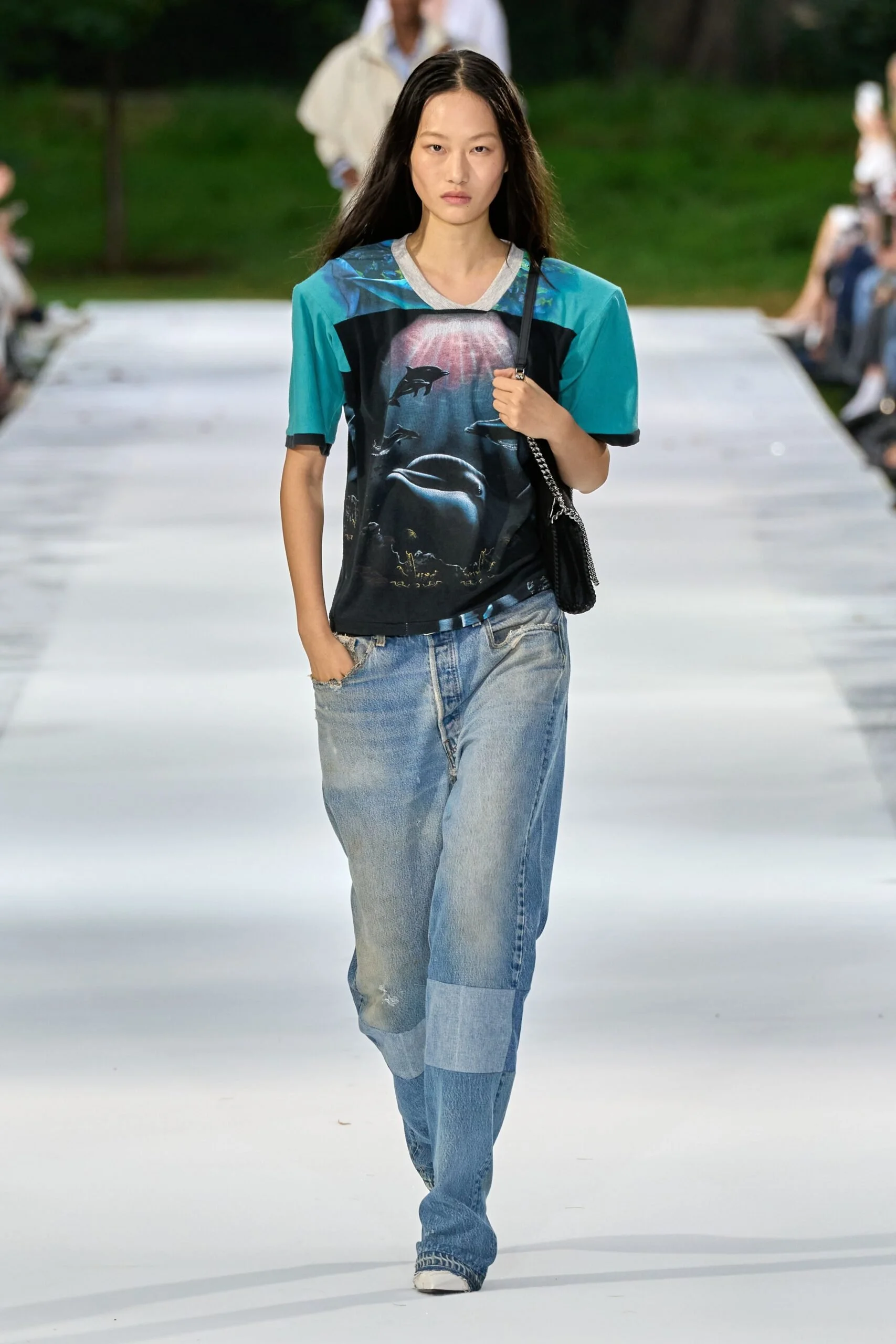 stella-mccartney-spring-2027-ready-to-wear-look-28-scaled.jpg