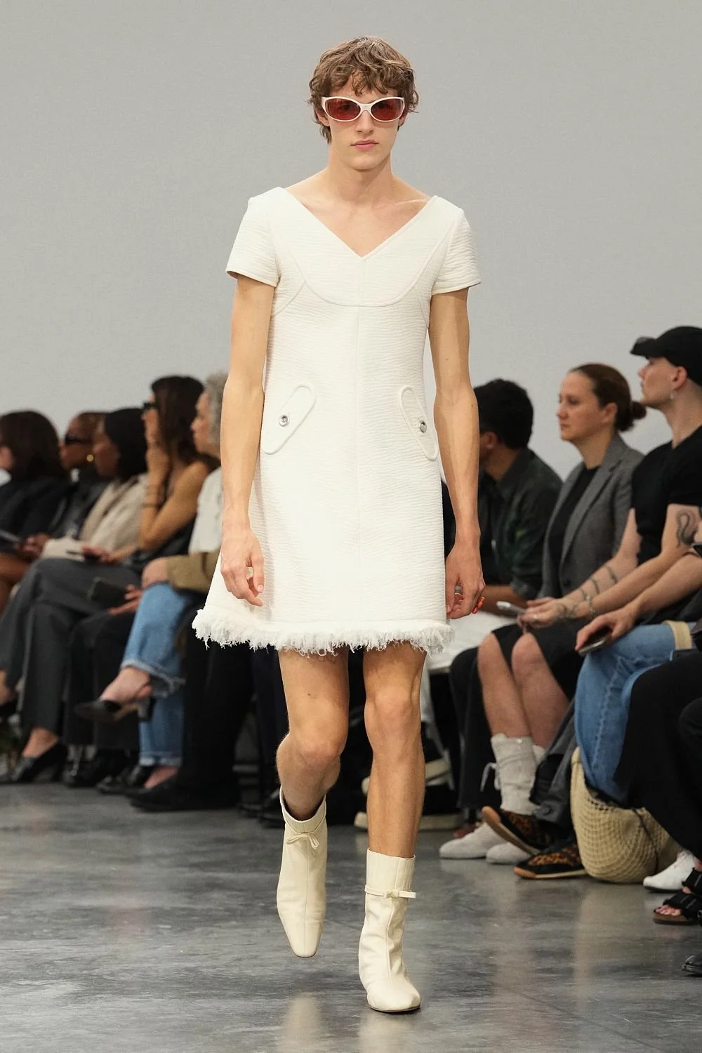 courreges-spring-2027-ready-to-wear-look-06.jpg