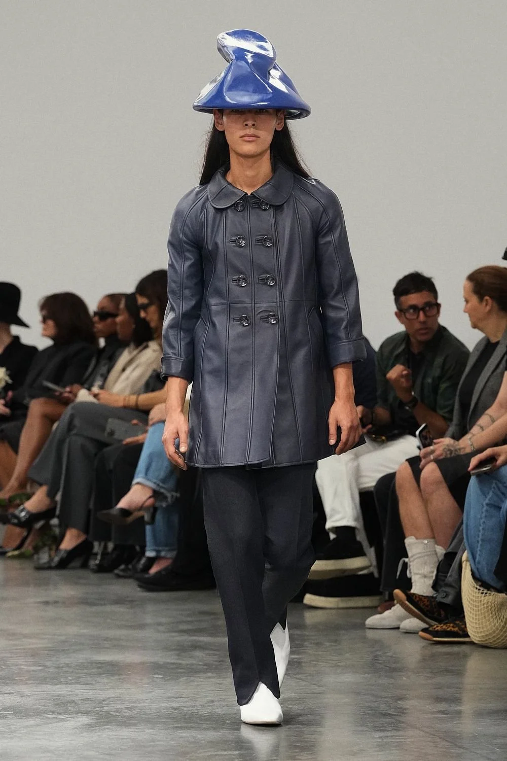 courreges-spring-2027-ready-to-wear-look-09.jpg