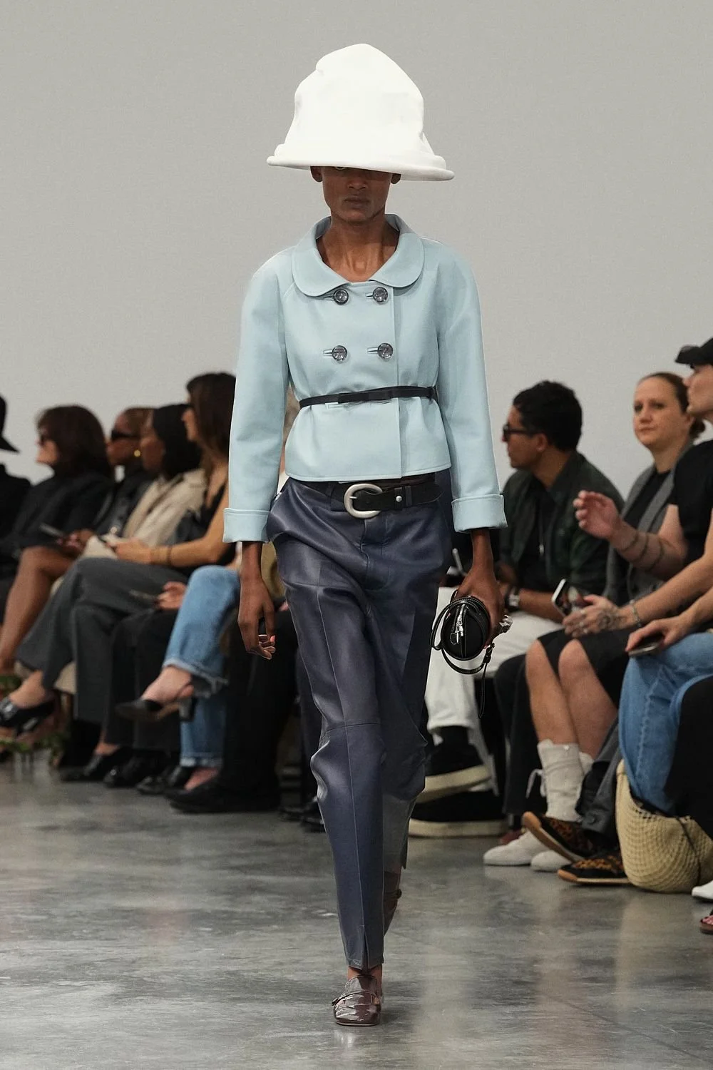 courreges-spring-2027-ready-to-wear-look-12.jpg