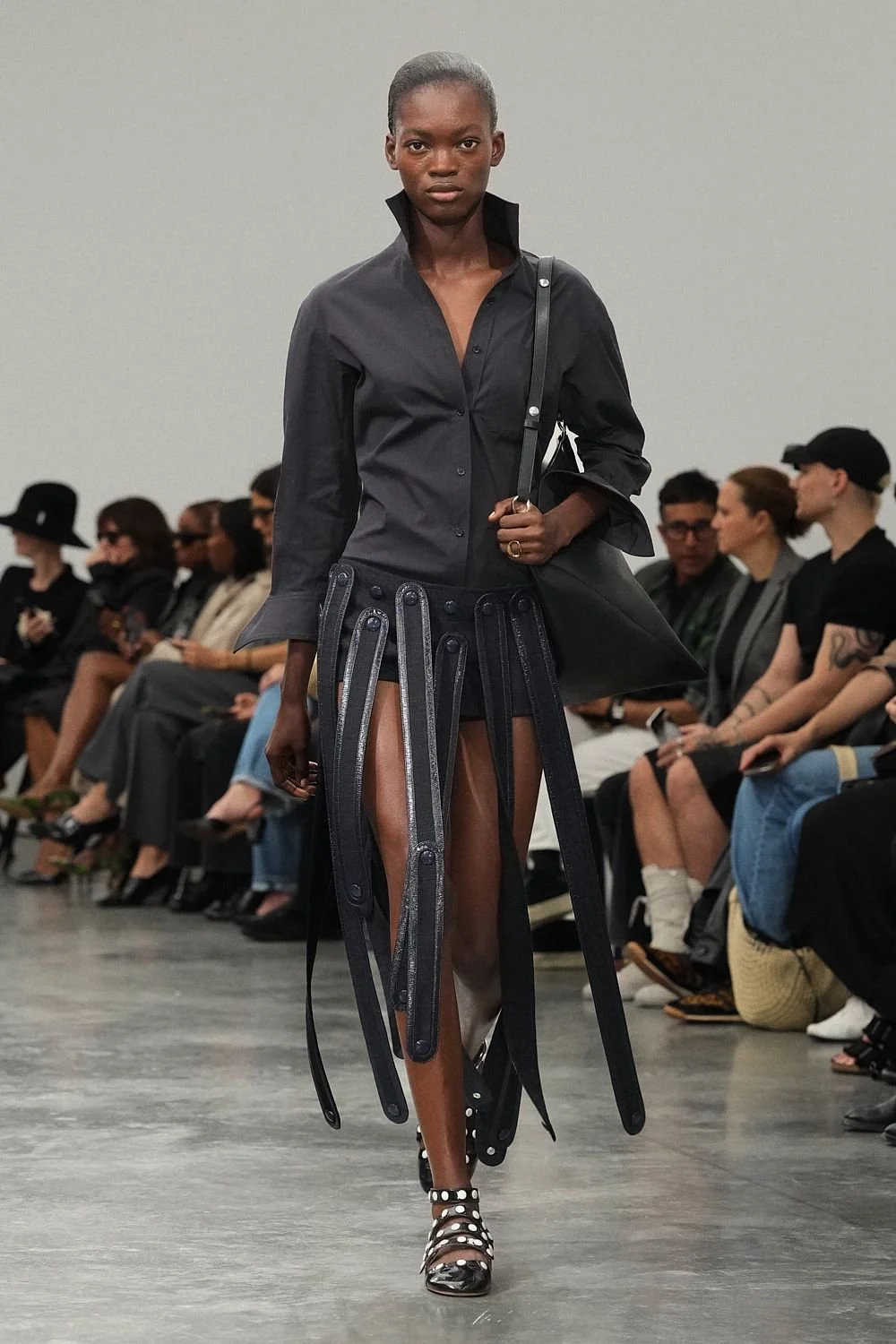 courreges-spring-2027-ready-to-wear-look-20.jpg
