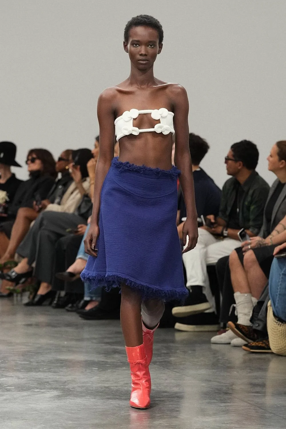 courreges-spring-2027-ready-to-wear-look-27.jpg