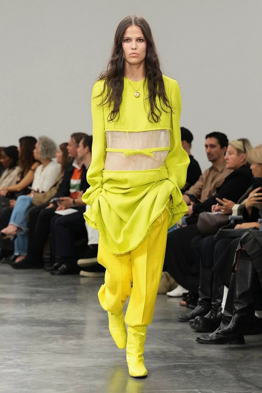 courreges-spring-2027-ready-to-wear-look-30.jpg