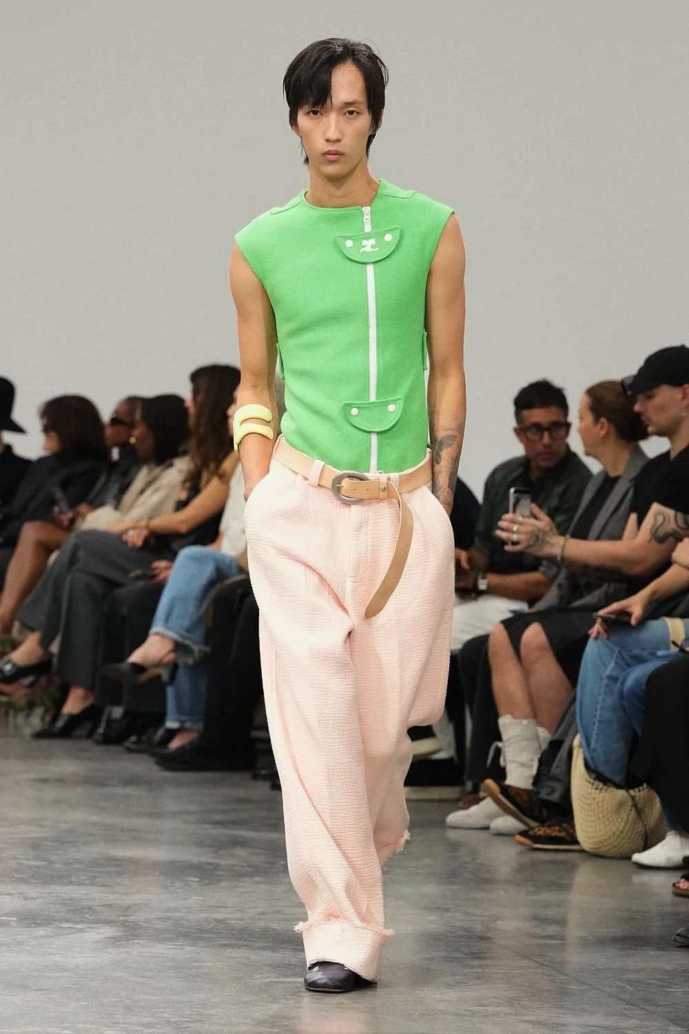 courreges-spring-2027-ready-to-wear-look-37.jpg