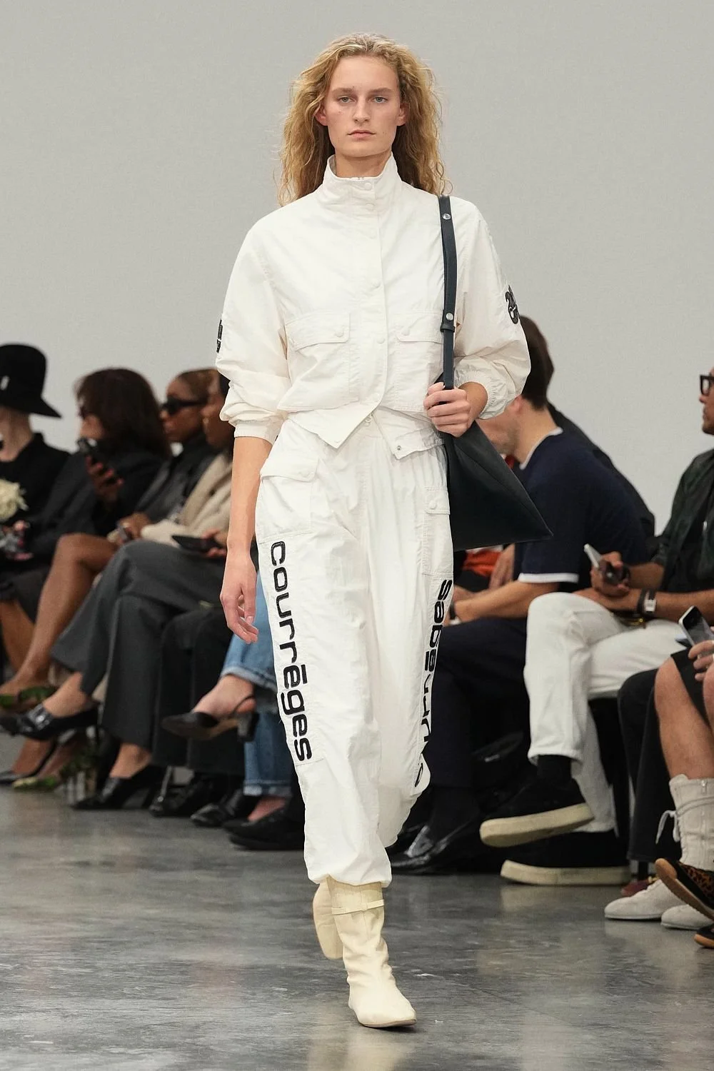courreges-spring-2027-ready-to-wear-look-48.jpg