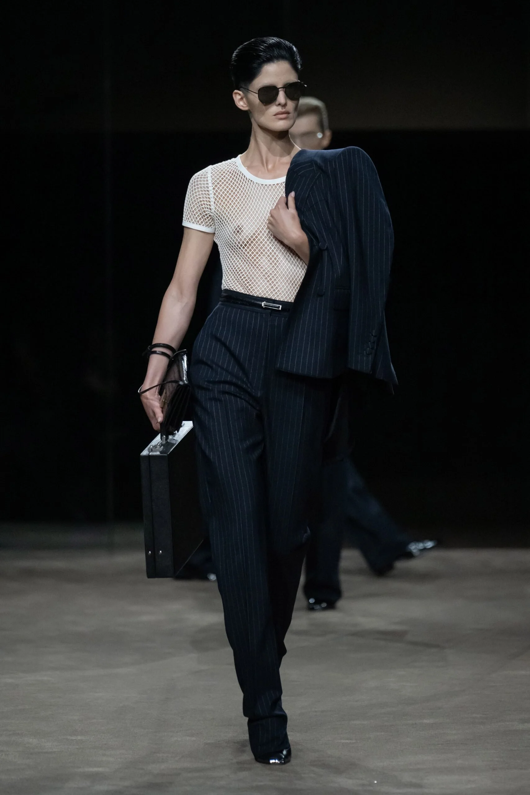 tom-ford-spring-2027-ready-to-wear-look-02-scaled.jpg