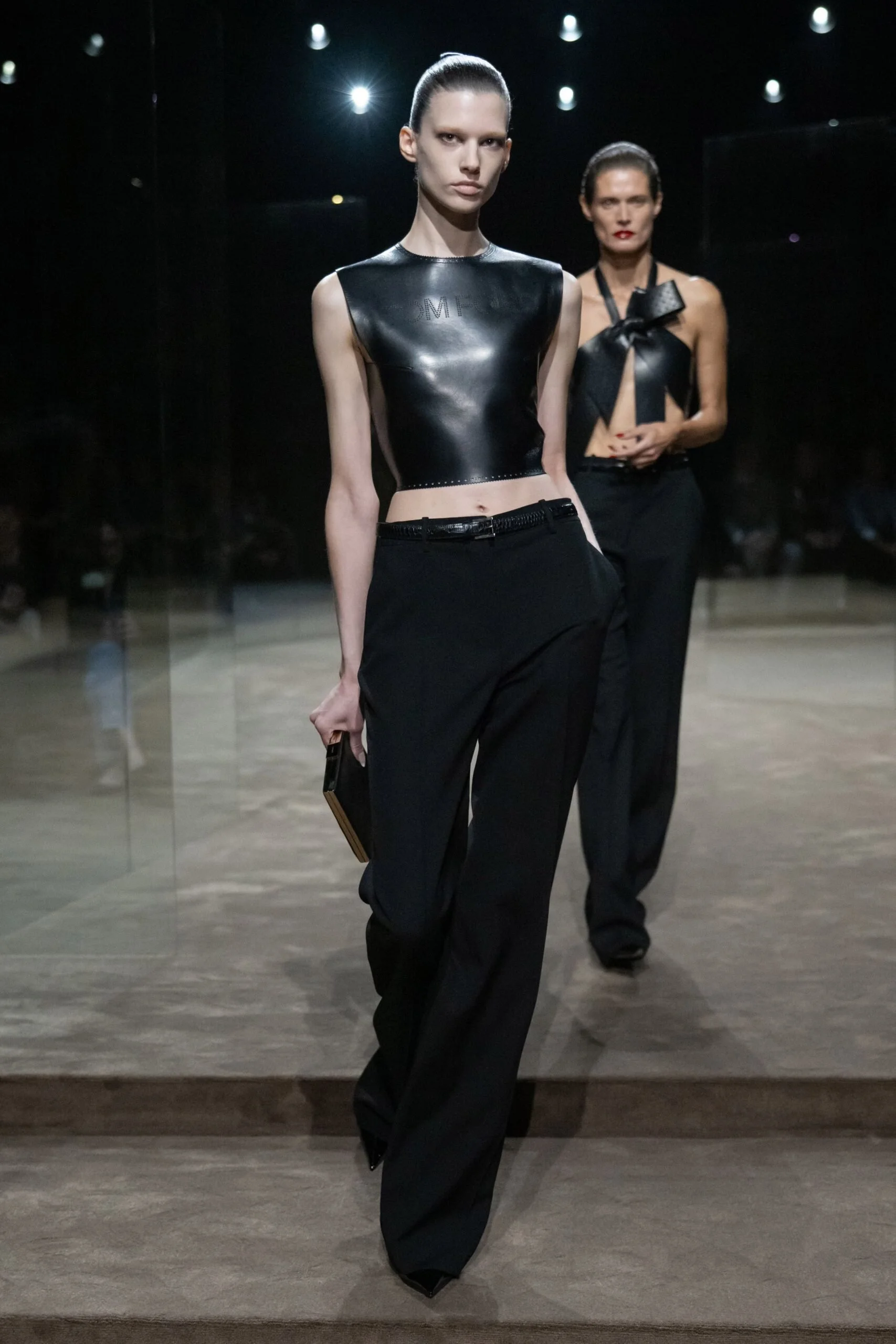 tom-ford-spring-2027-ready-to-wear-look-05-scaled.jpg