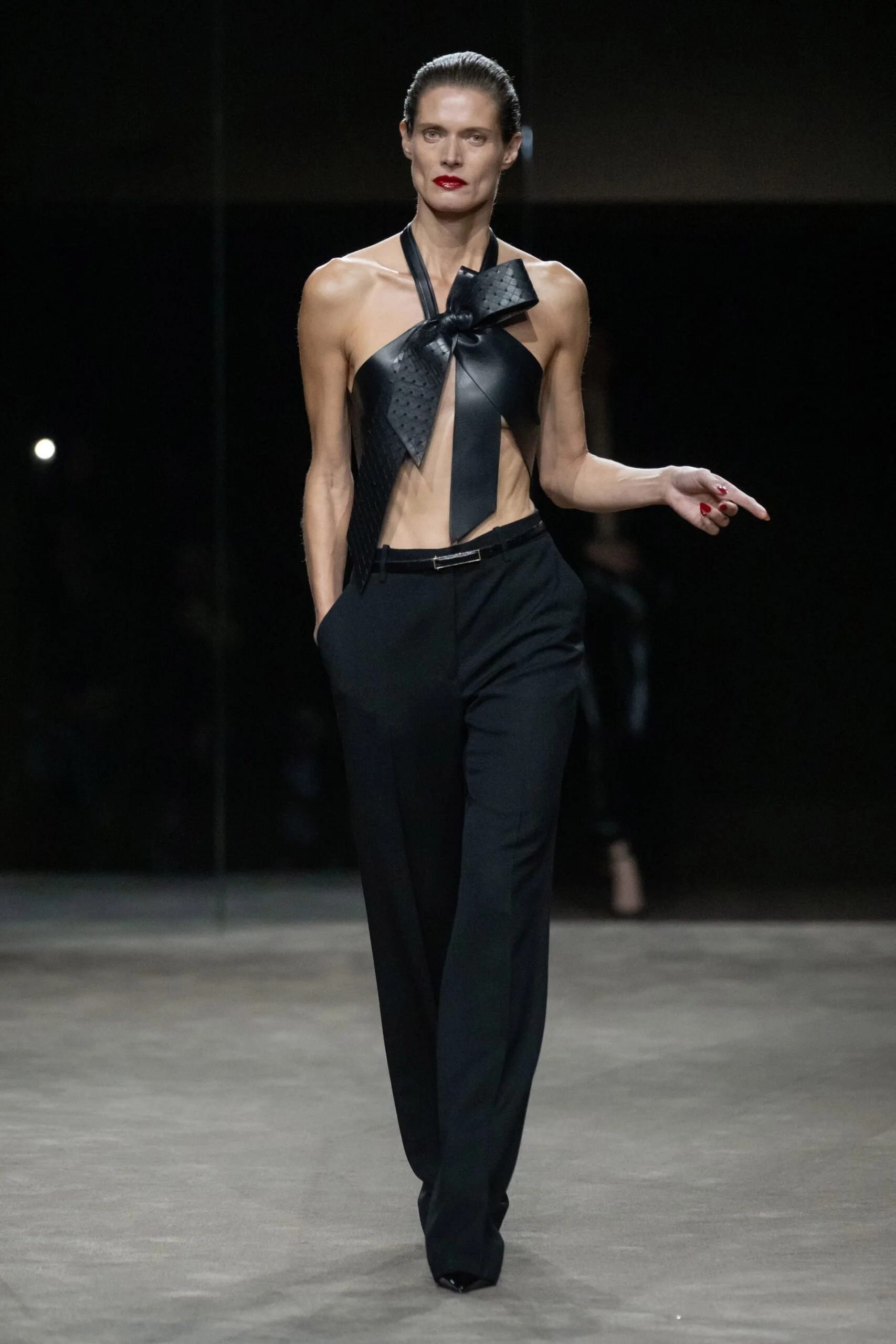 tom-ford-spring-2027-ready-to-wear-look-07-scaled.jpg