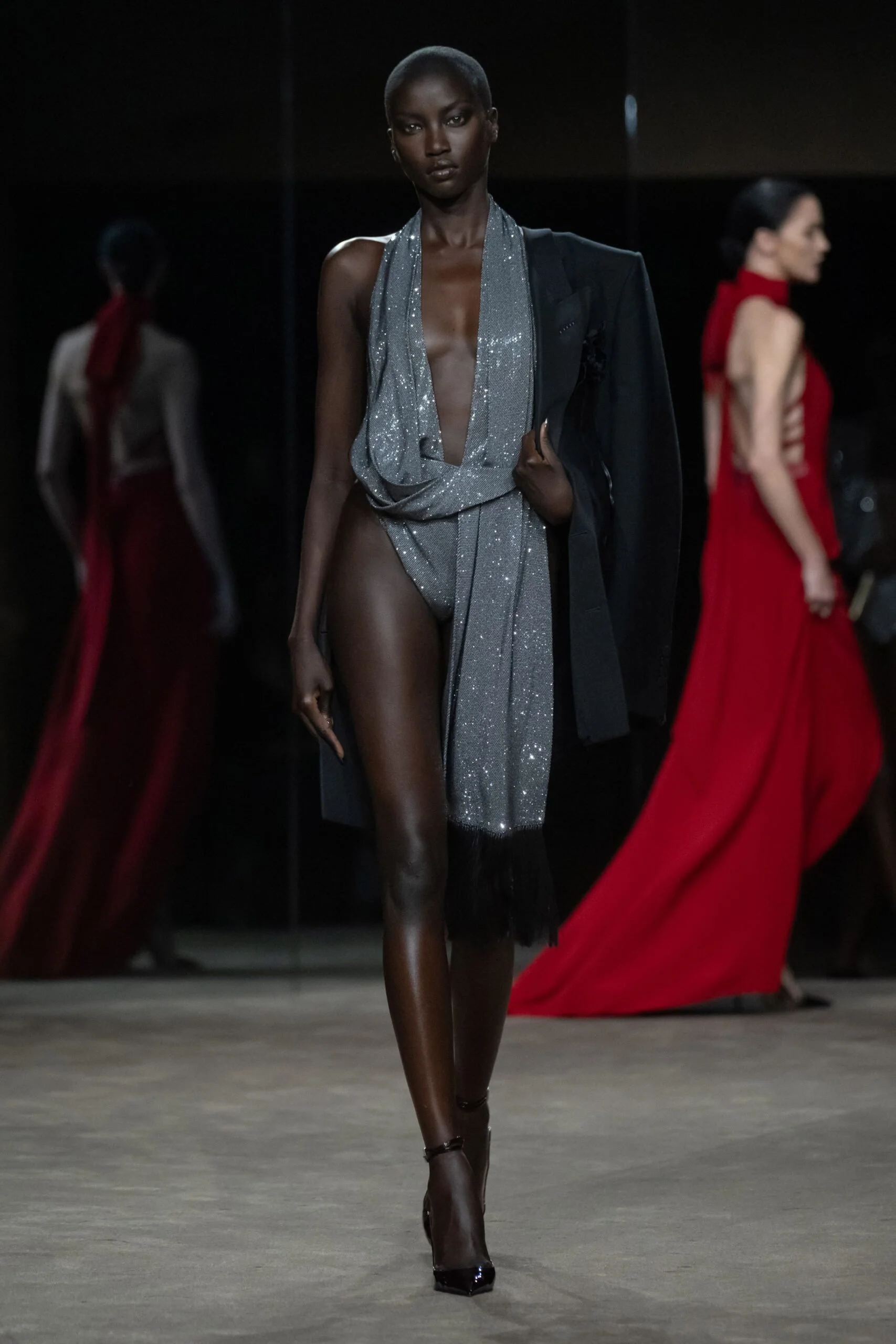 tom-ford-spring-2027-ready-to-wear-look-50-scaled.jpg