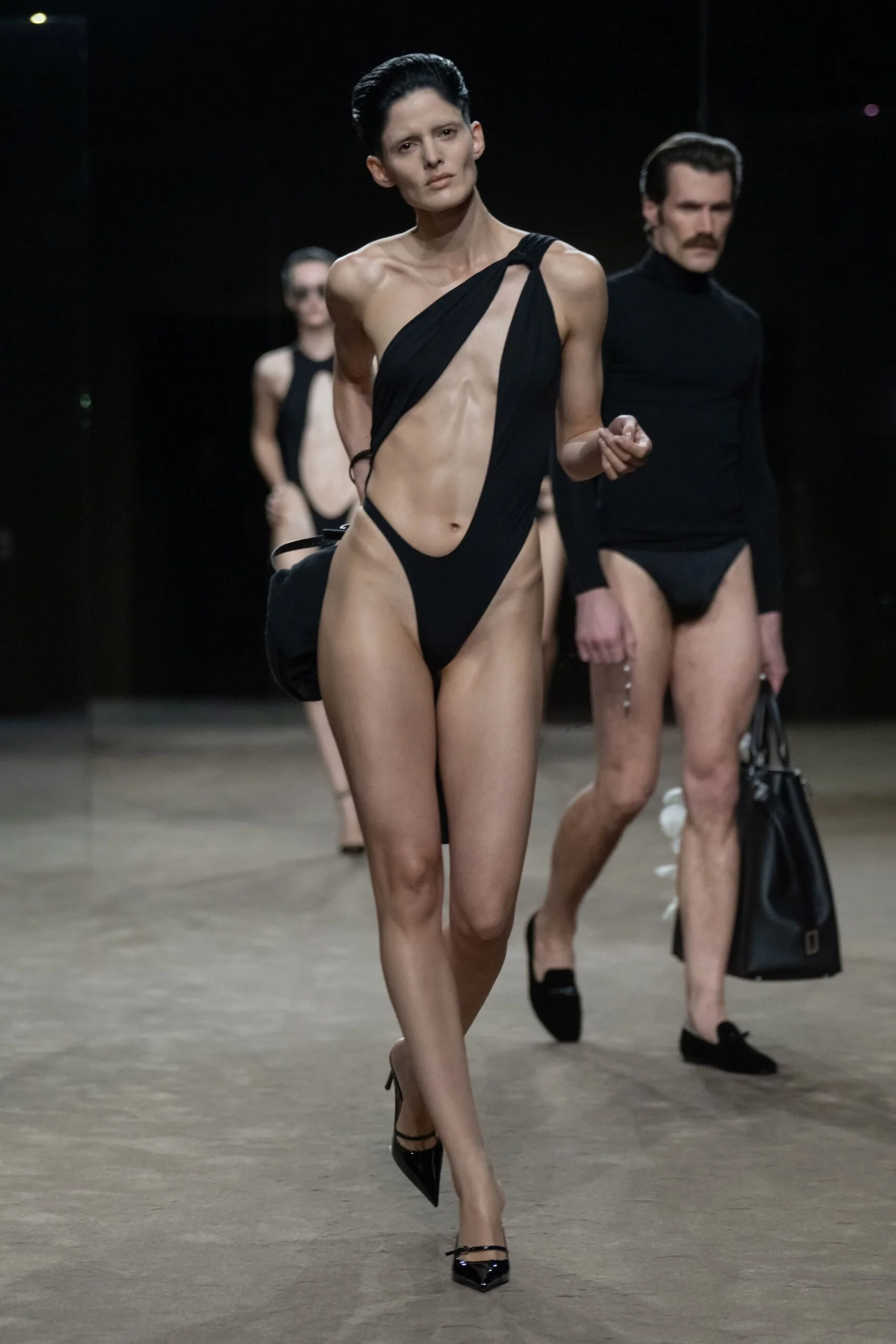 tom-ford-spring-2027-ready-to-wear-look-61-scaled.jpg