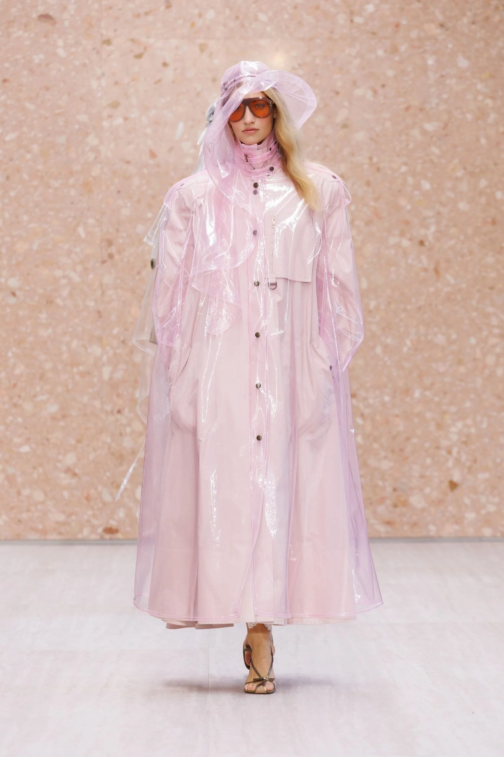 chloe-spring-2027-ready-to-wear-look-29-scaled.jpg
