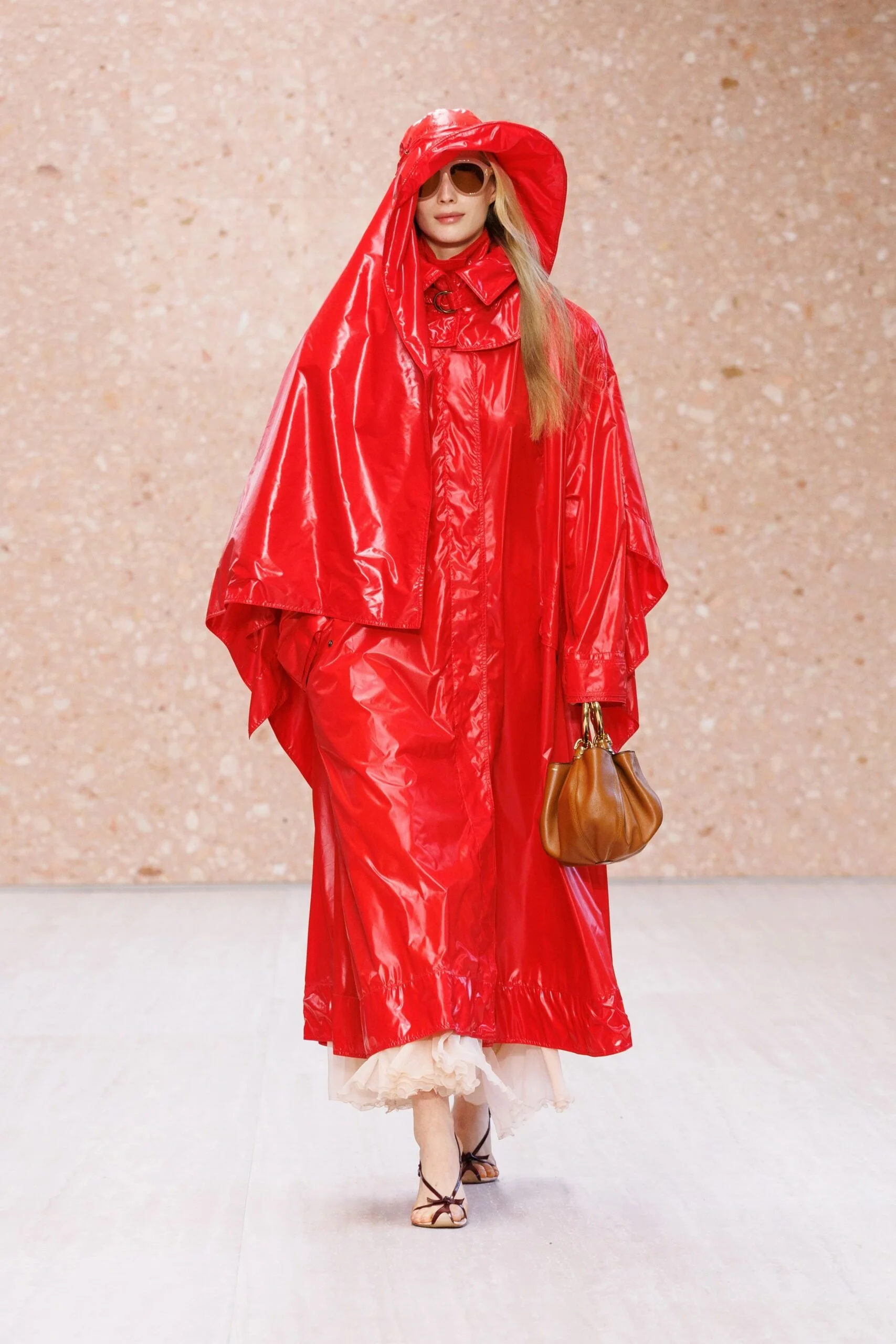 chloe-spring-2027-ready-to-wear-look-32-scaled.jpg