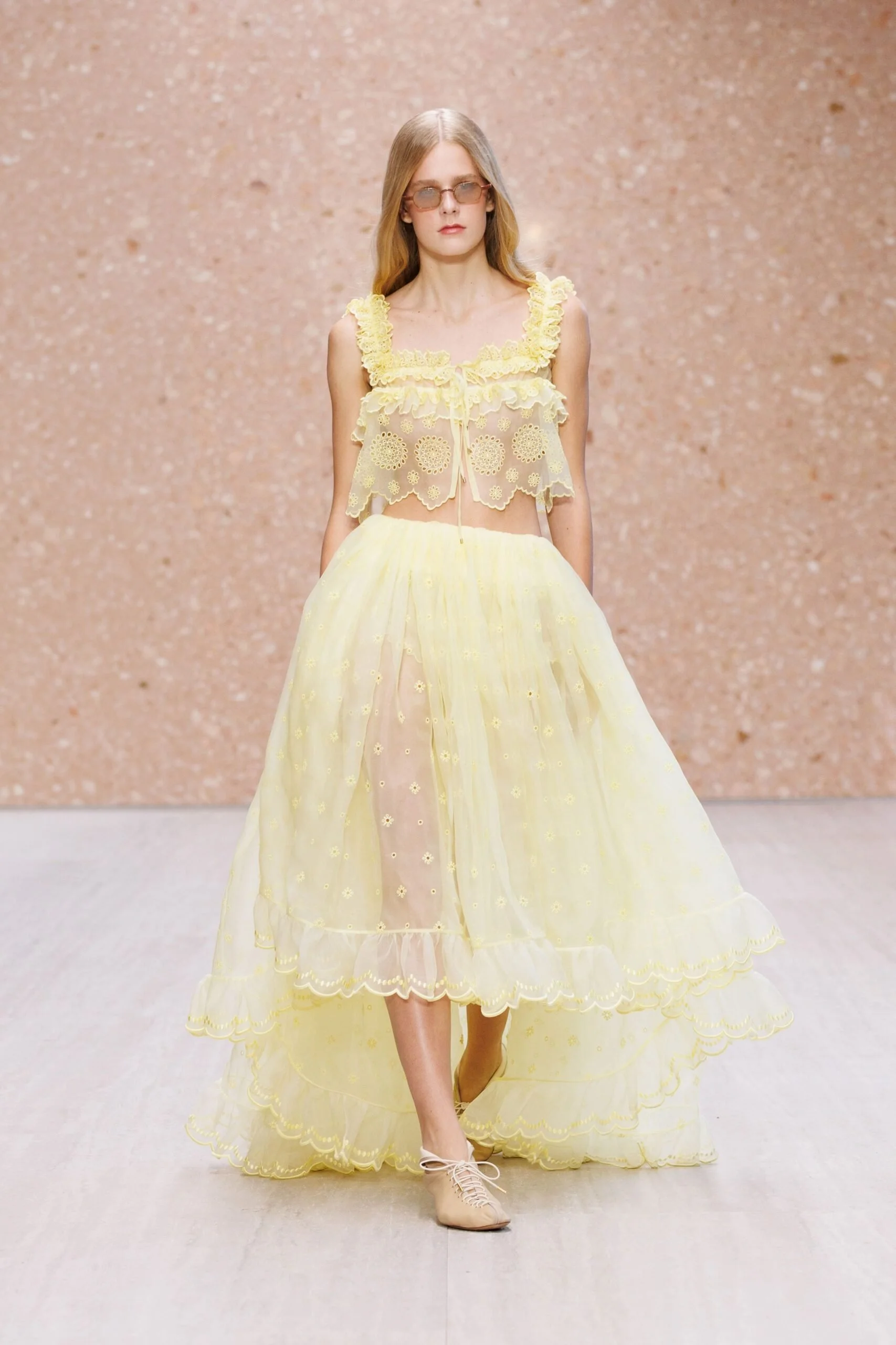 chloe-spring-2027-ready-to-wear-look-35-scaled.jpg