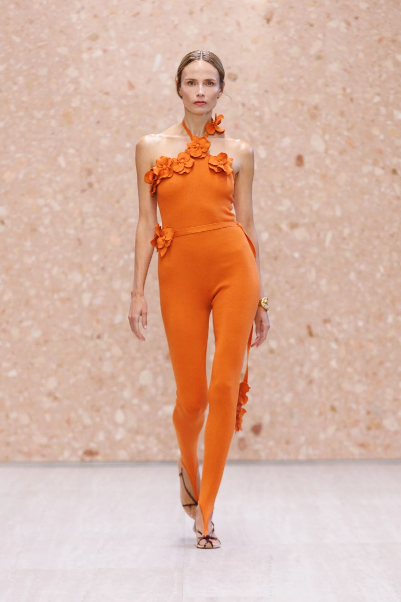chloe-spring-2027-ready-to-wear-look-41-scaled.jpg