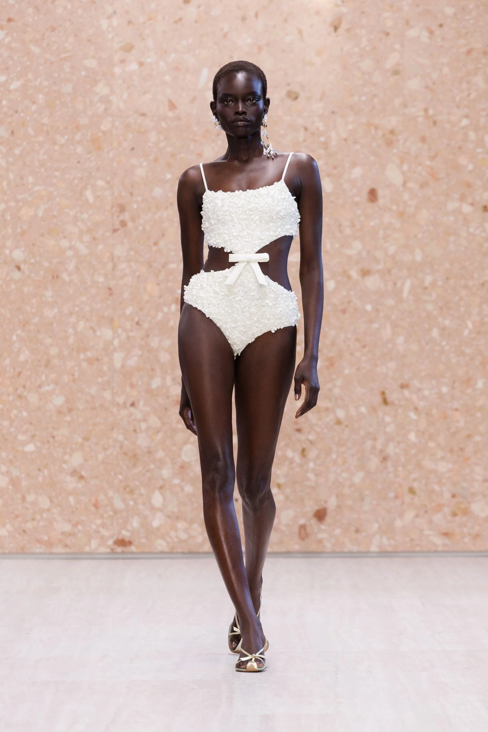 chloe-spring-2027-ready-to-wear-look-46-scaled.jpg