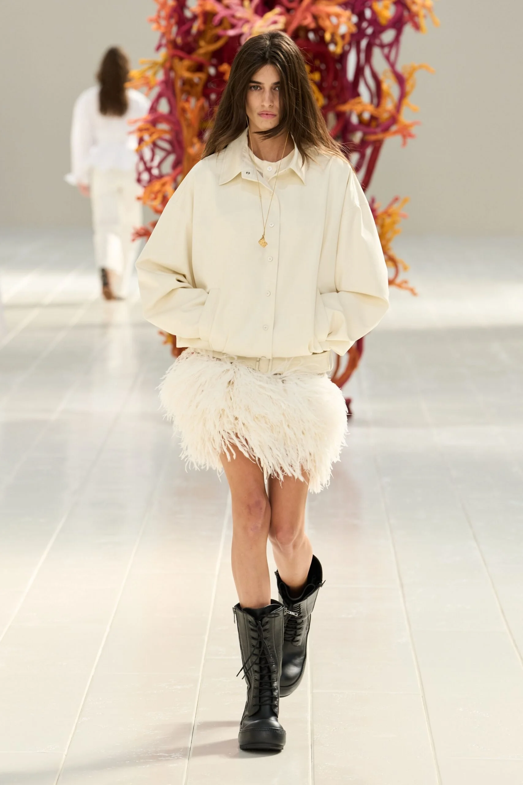 balenciaga-spring-2027-ready-to-wear-look-09-scaled.jpg