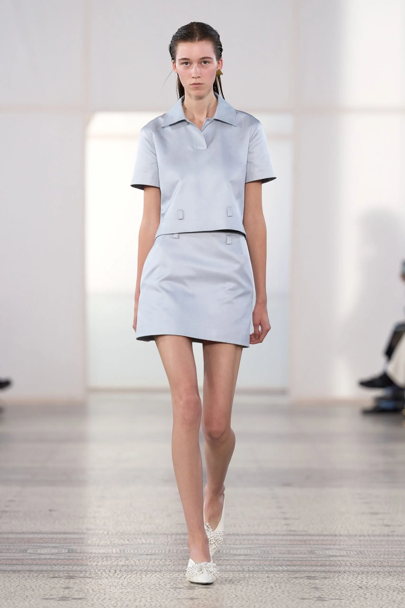 carven-spring-2027-ready-to-wear-look-01-scaled.jpg