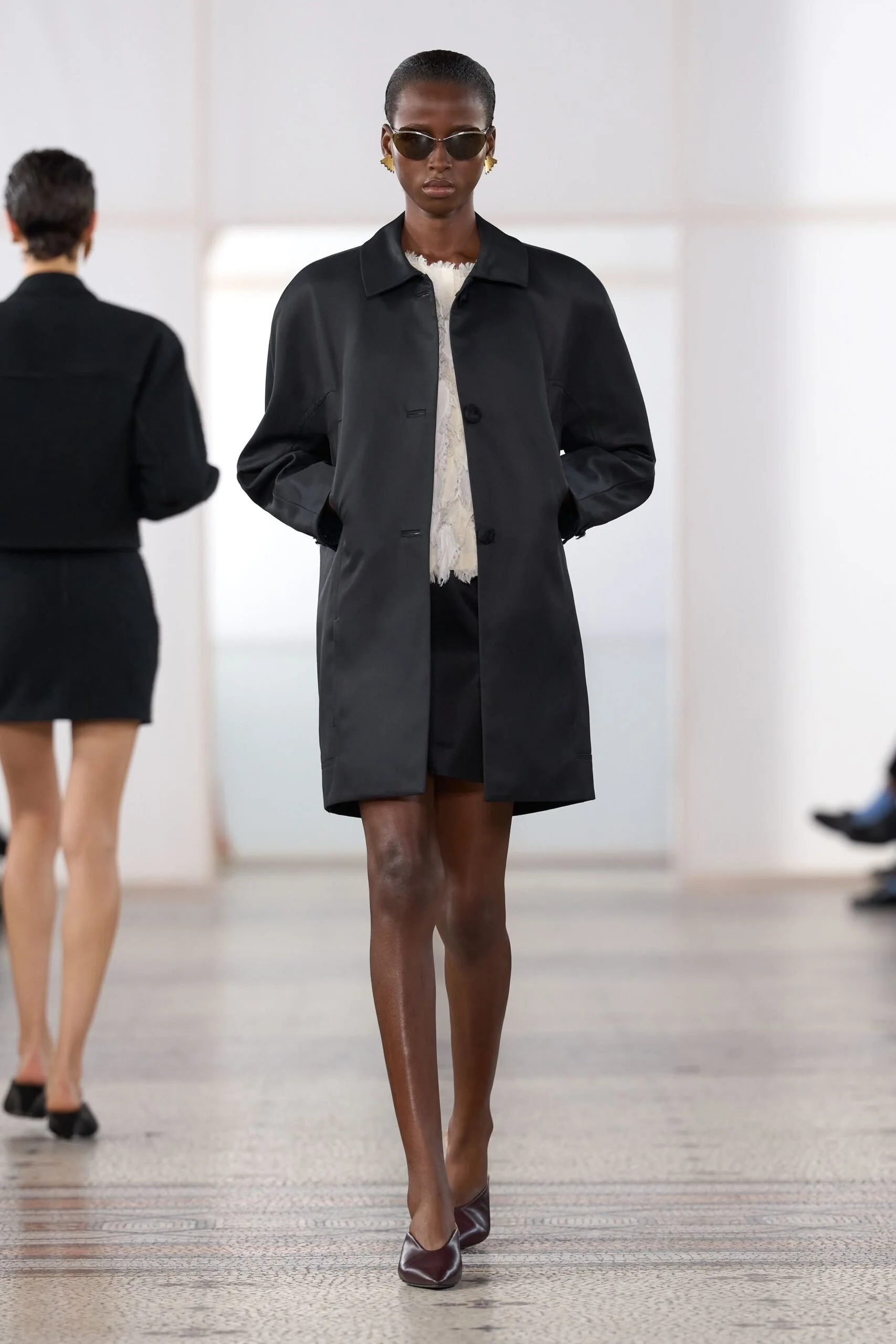 carven-spring-2027-ready-to-wear-look-09-scaled.jpg