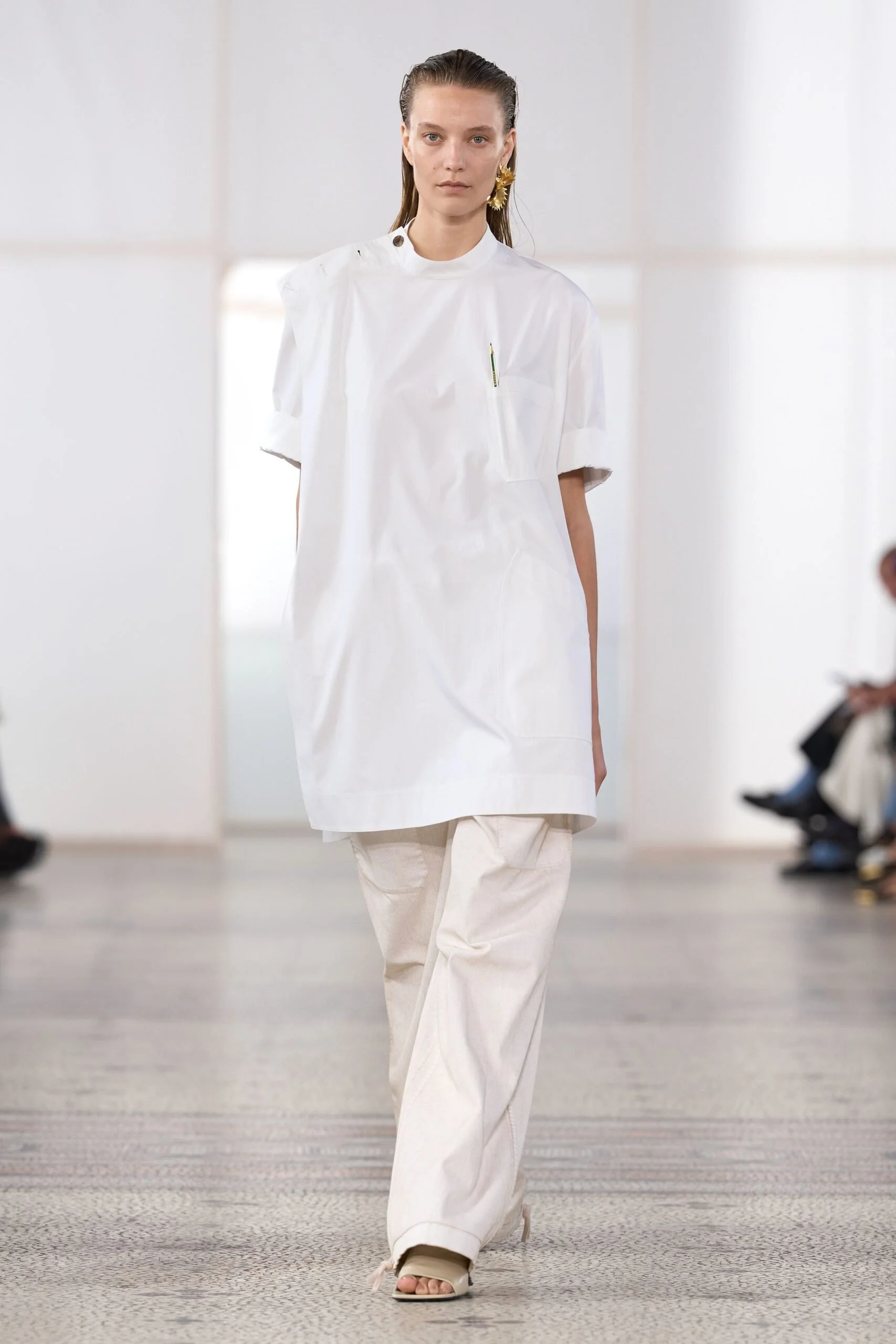 carven-spring-2027-ready-to-wear-look-15-scaled.jpg