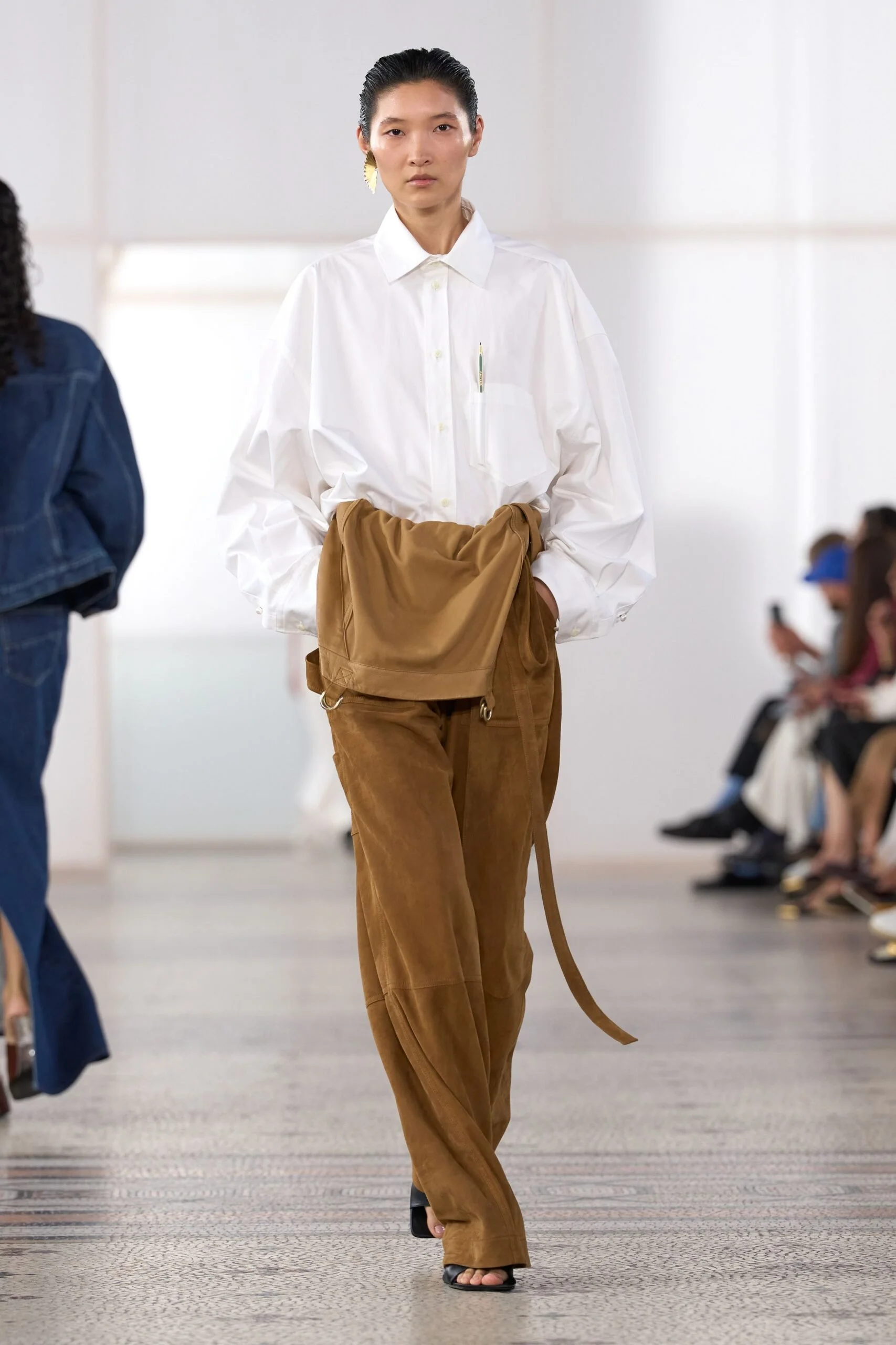 carven-spring-2027-ready-to-wear-look-21-scaled.jpg
