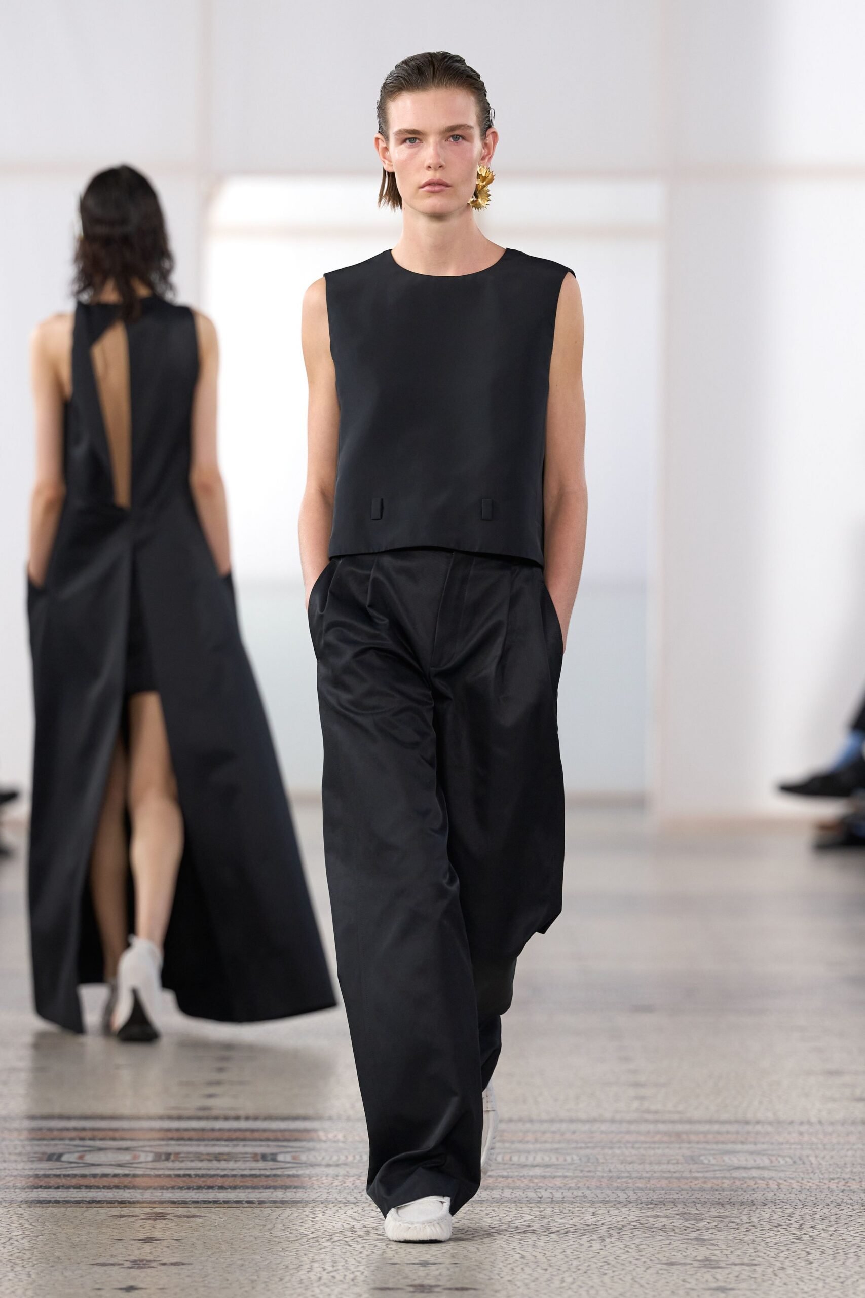 carven-spring-2027-ready-to-wear-look-29-scaled.jpg