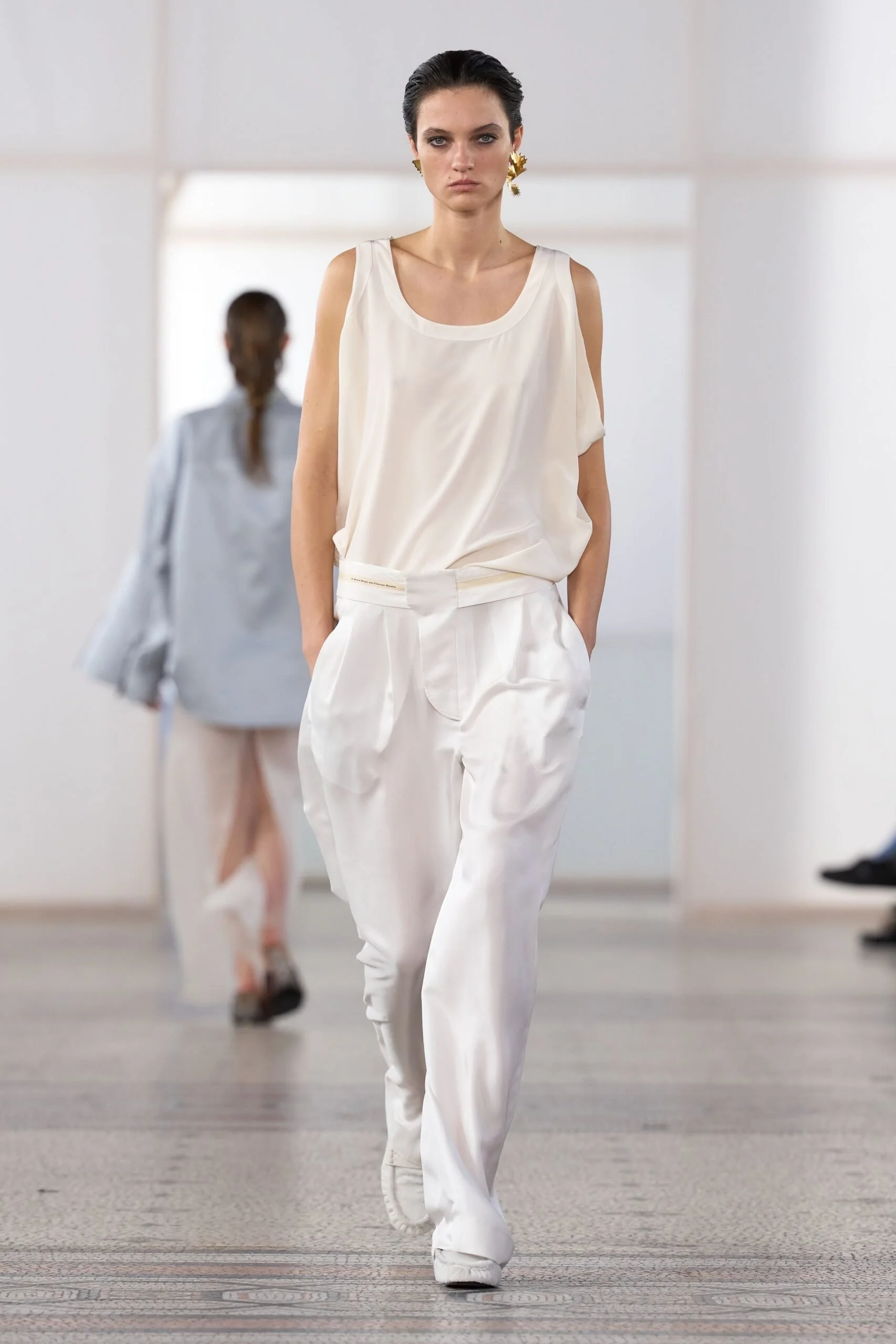 carven-spring-2027-ready-to-wear-look-32-scaled.jpg