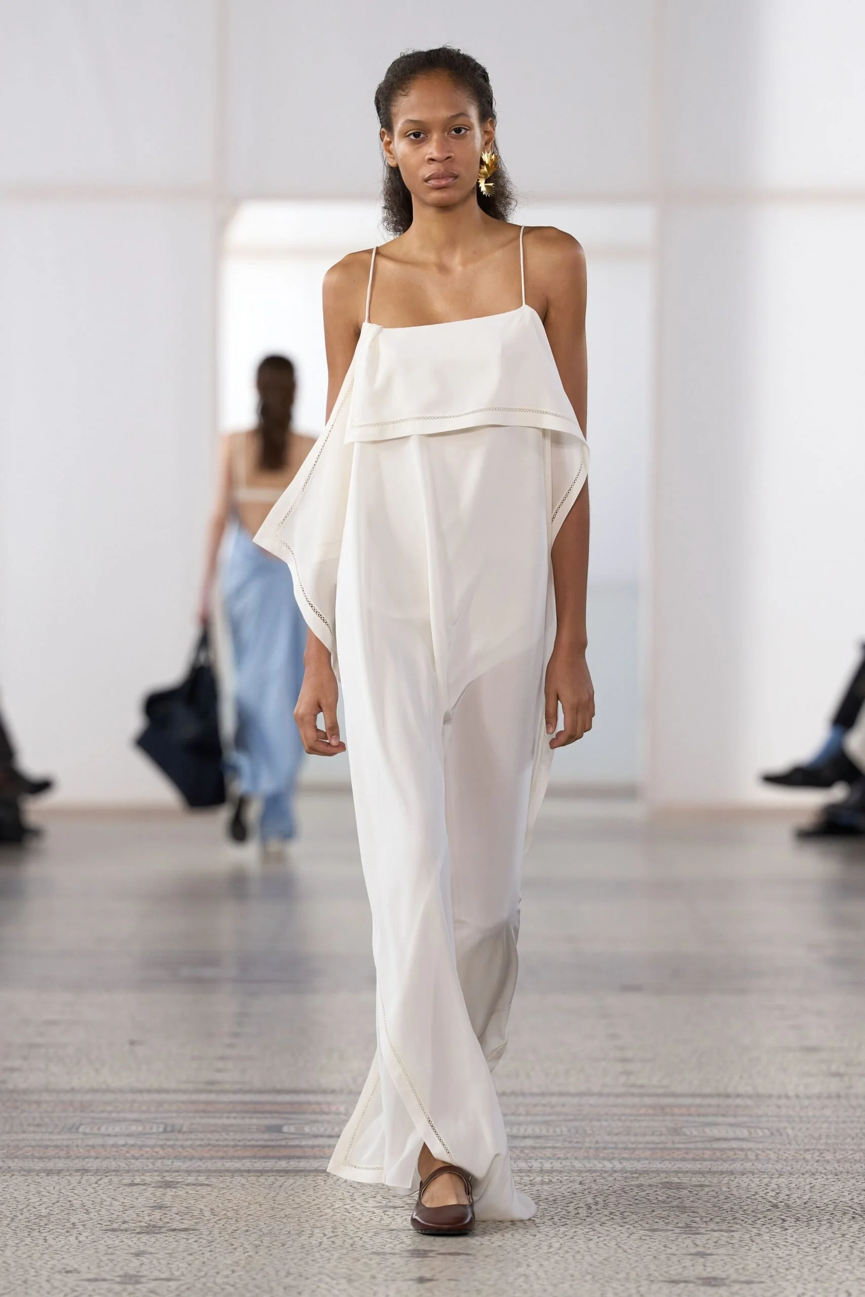 carven-spring-2027-ready-to-wear-look-34-scaled.jpg