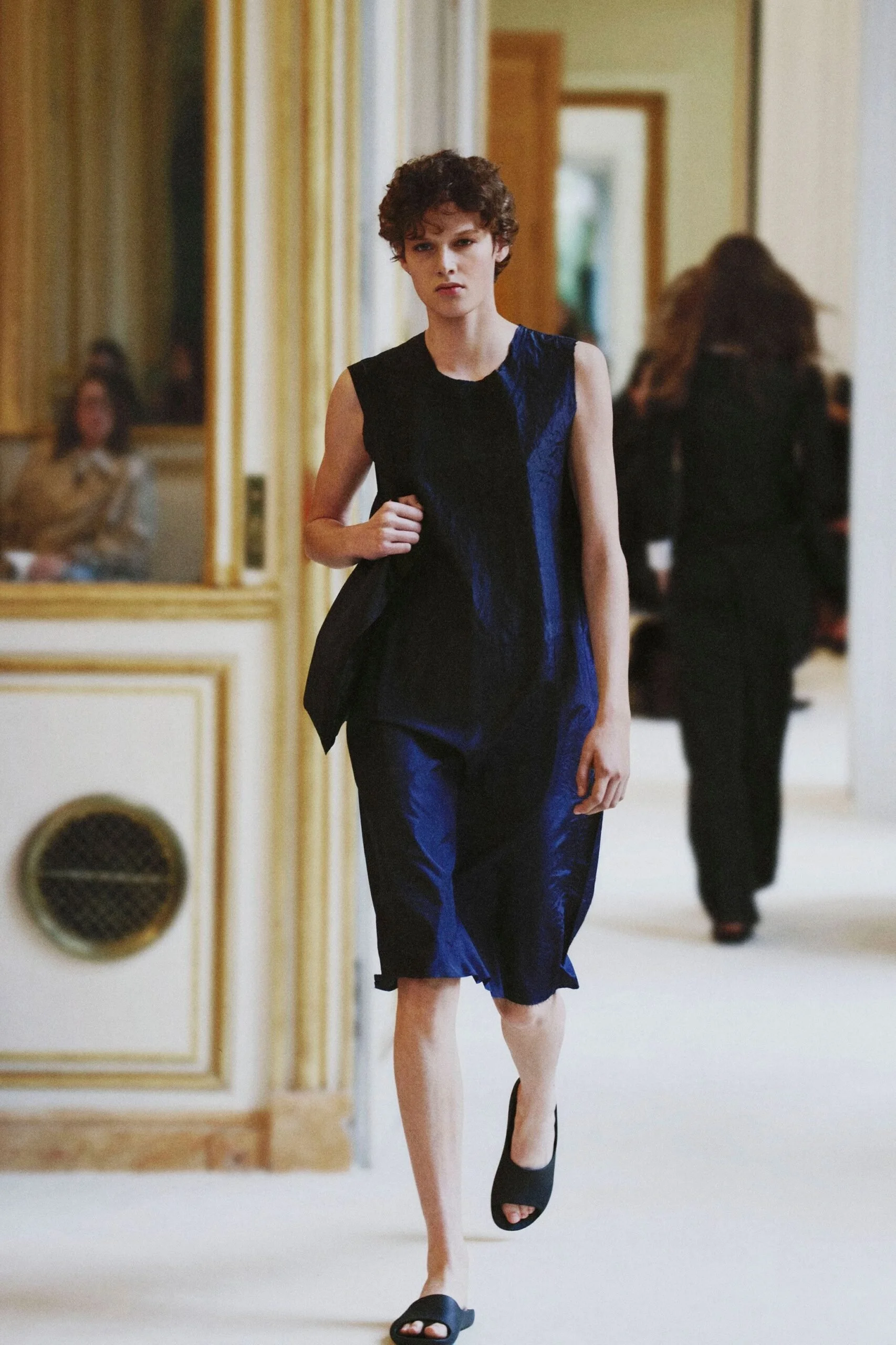 the-row-spring-2027-ready-to-wear-look-11-scaled.jpg