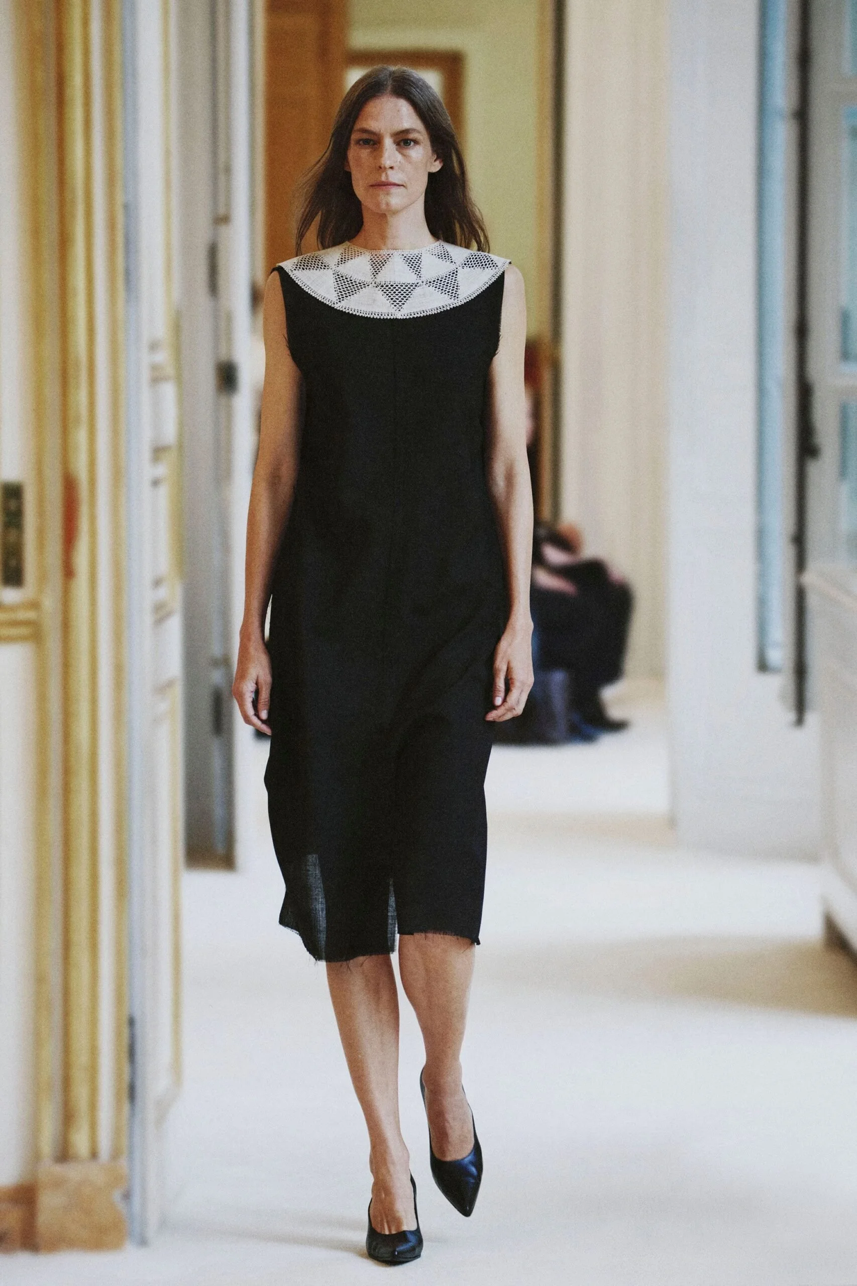 the-row-spring-2027-ready-to-wear-look-15-scaled.jpg