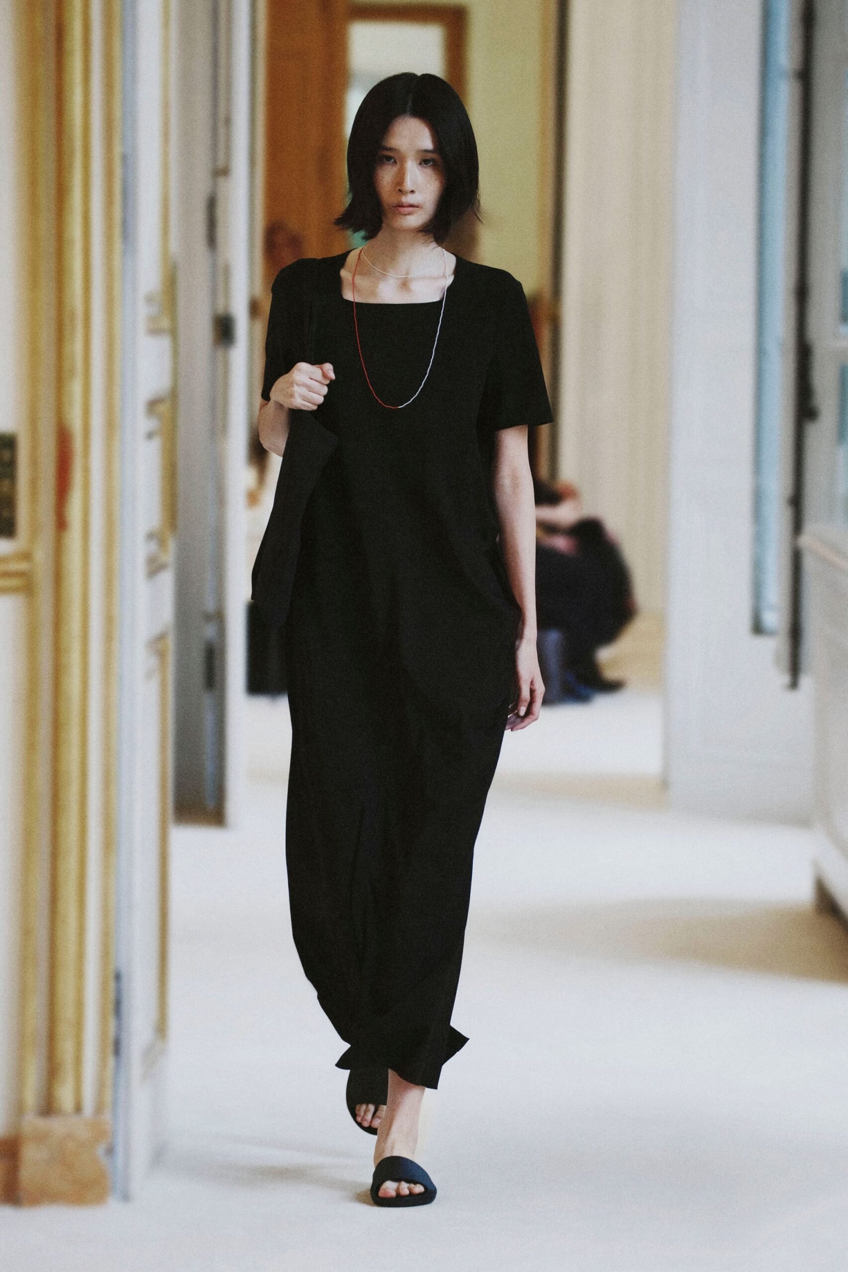 the-row-spring-2027-ready-to-wear-look-19-scaled.jpg