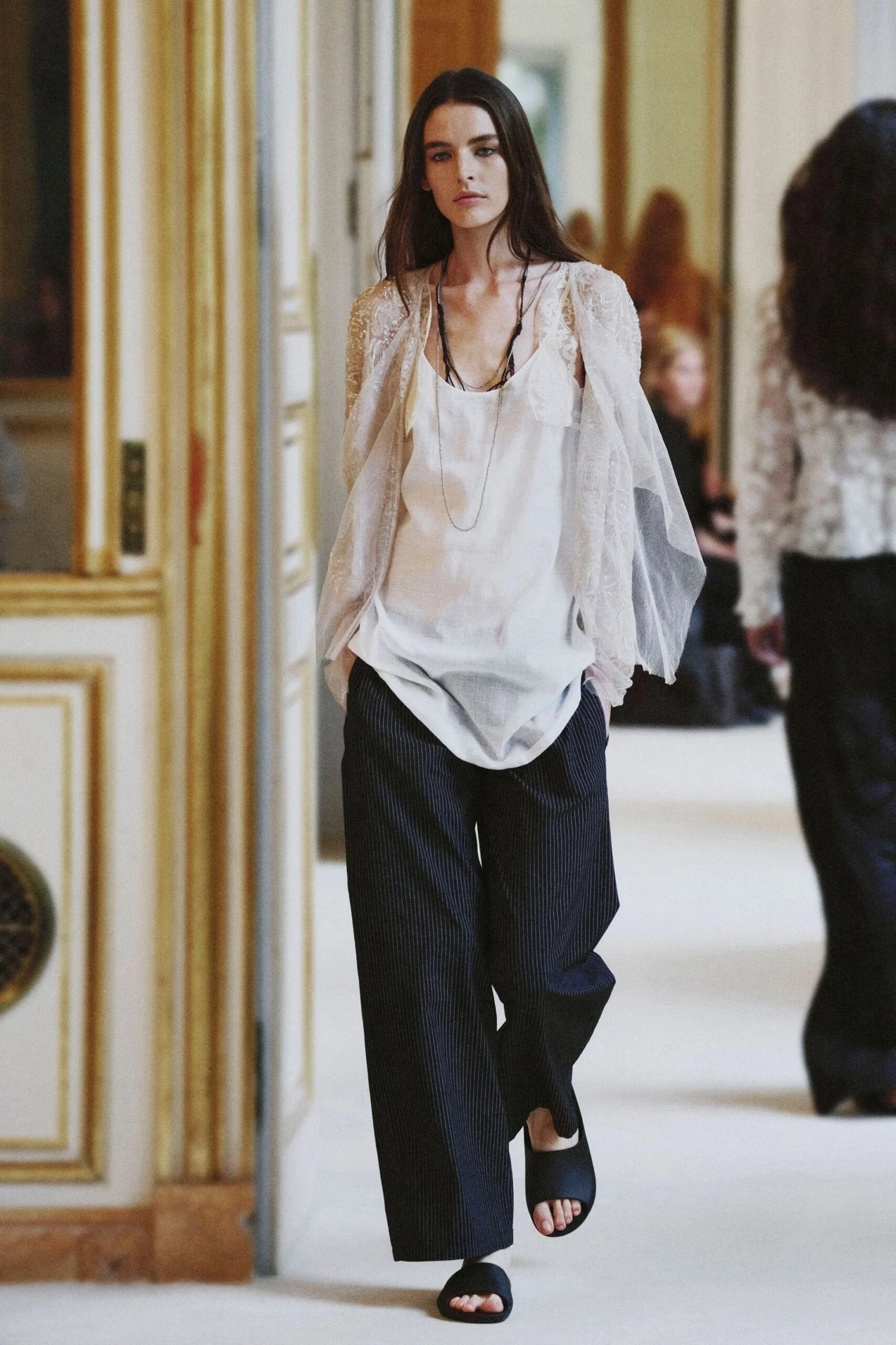the-row-spring-2027-ready-to-wear-look-24-scaled.jpg