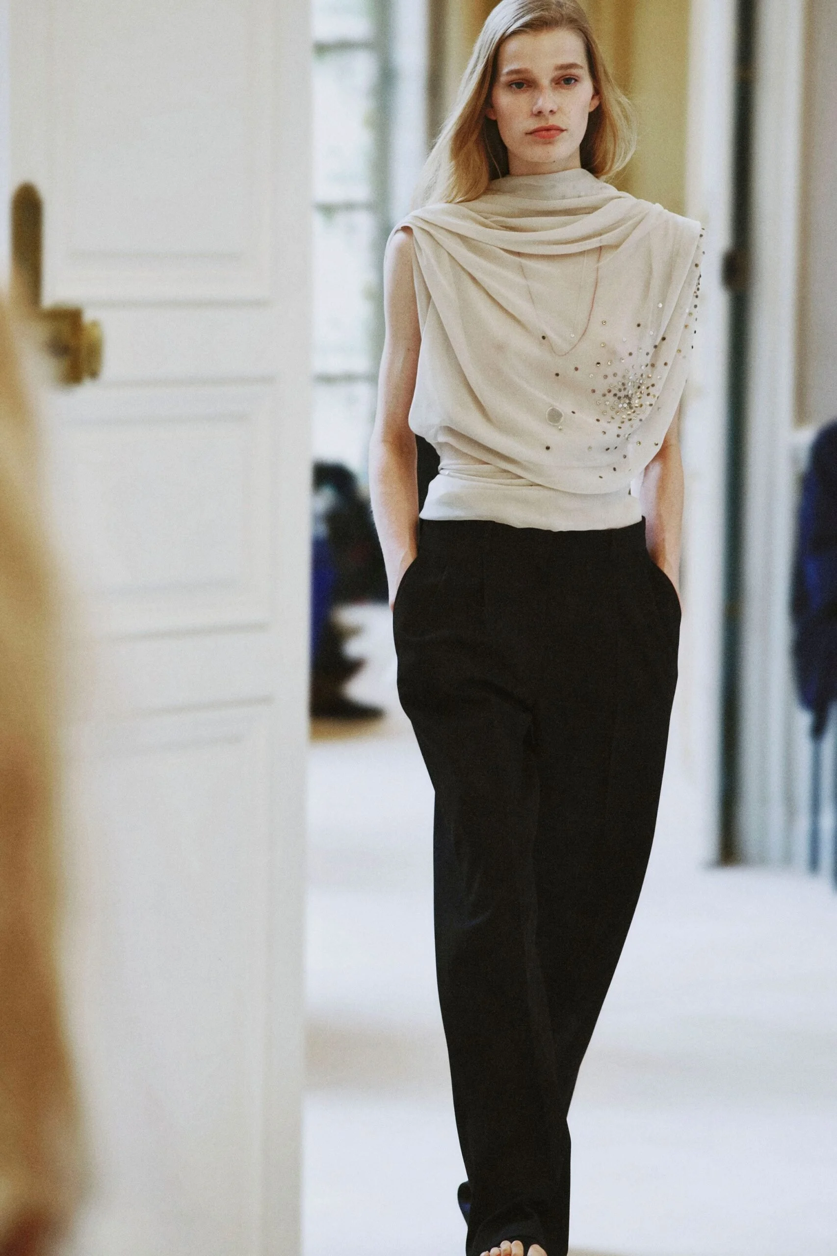 the-row-spring-2027-ready-to-wear-look-26-scaled.jpg