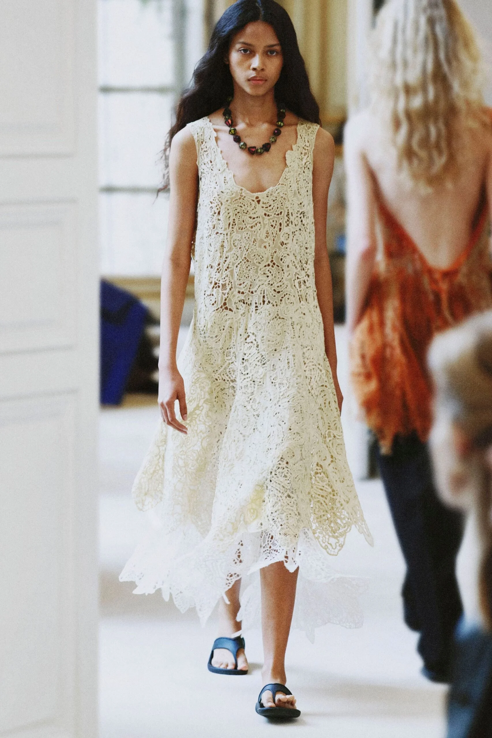 the-row-spring-2027-ready-to-wear-look-28-scaled.jpg