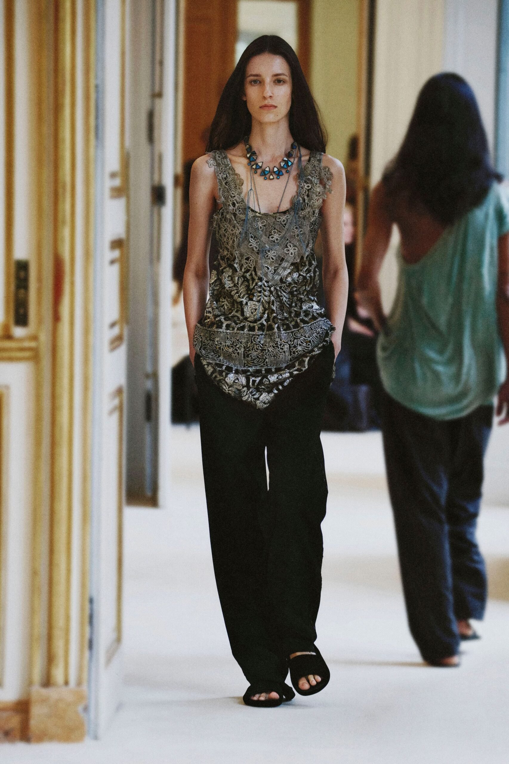 the-row-spring-2027-ready-to-wear-look-29-scaled.jpg