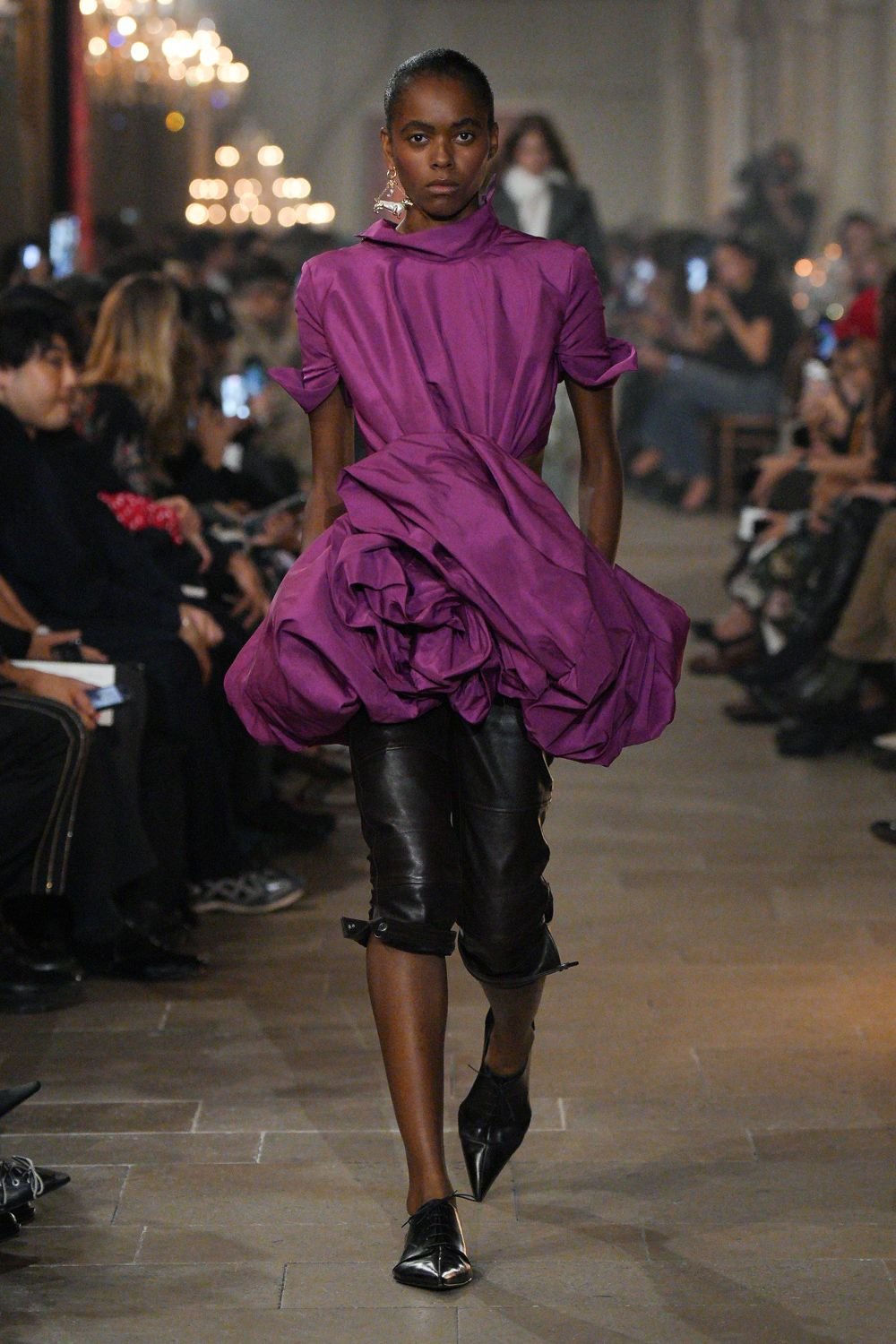 acne-studios-spring-2027-ready-to-wear-look-10.jpg